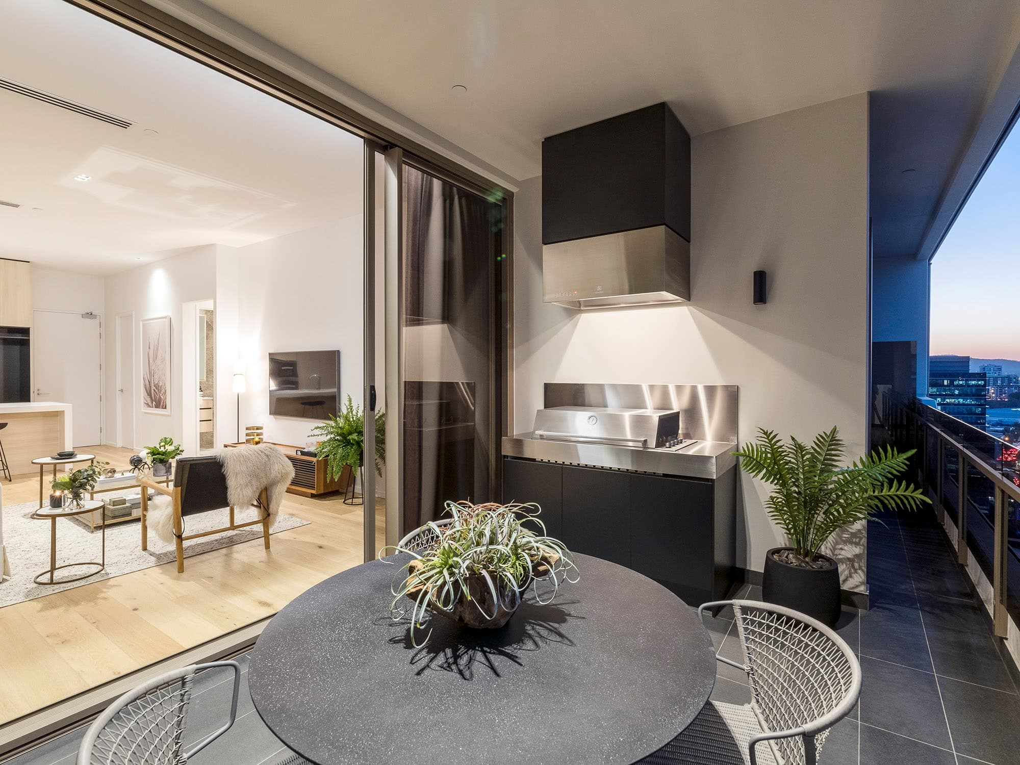 1506/18 Longland Street, Newstead - Thumbnail 5