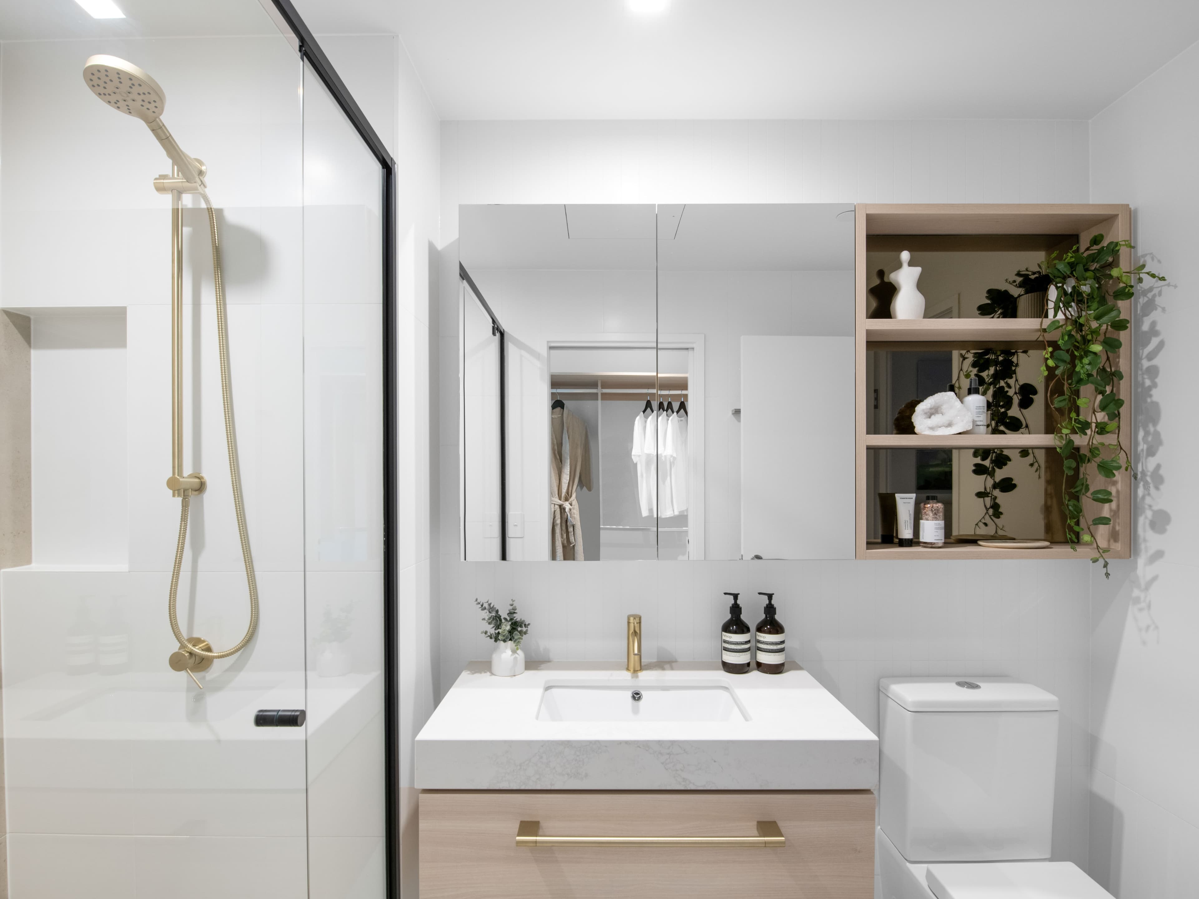 504/20 Festival Place, Newstead - Thumbnail 7