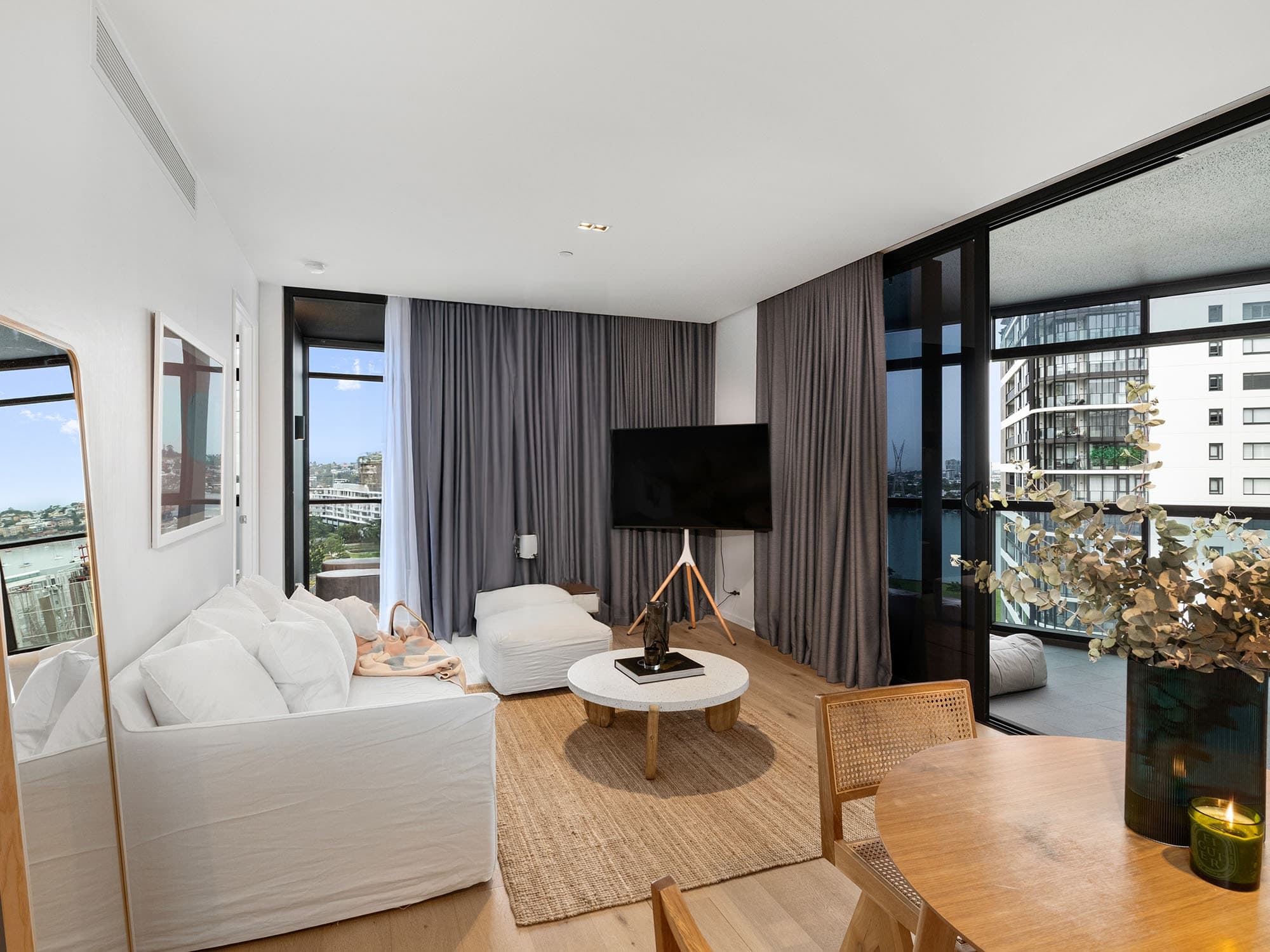 808/18 Longland Street, Newstead - Thumbnail 4