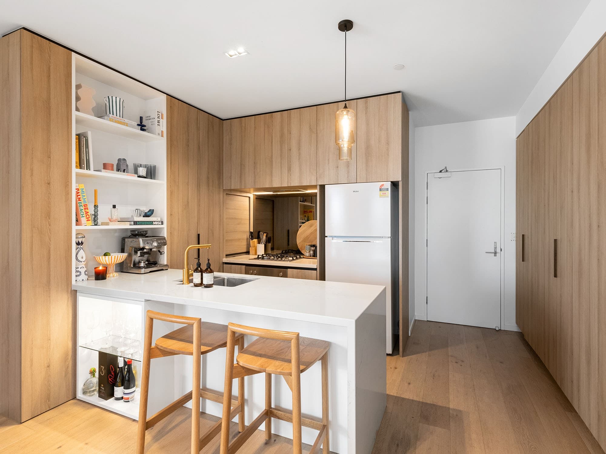 808/18 Longland Street, Newstead - Thumbnail 7