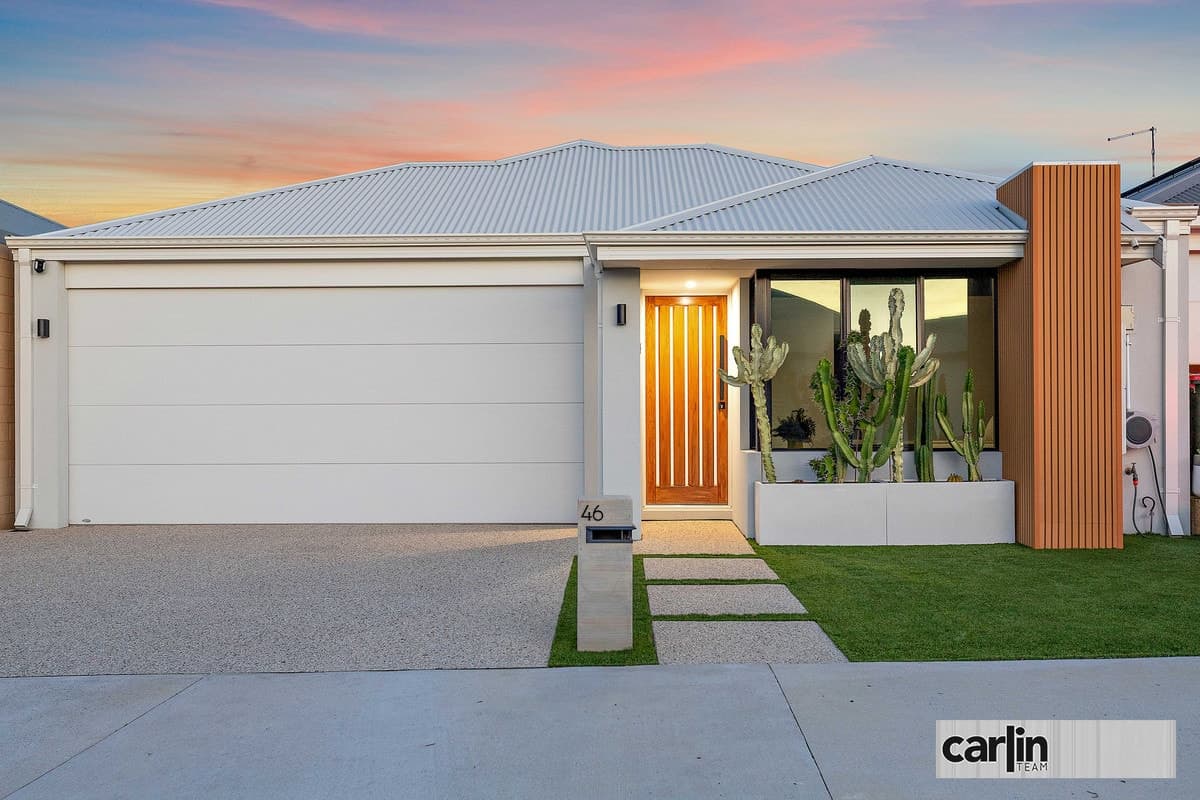46 Paradoxa Road, HAMMOND PARK, Hammond Park - Image 1