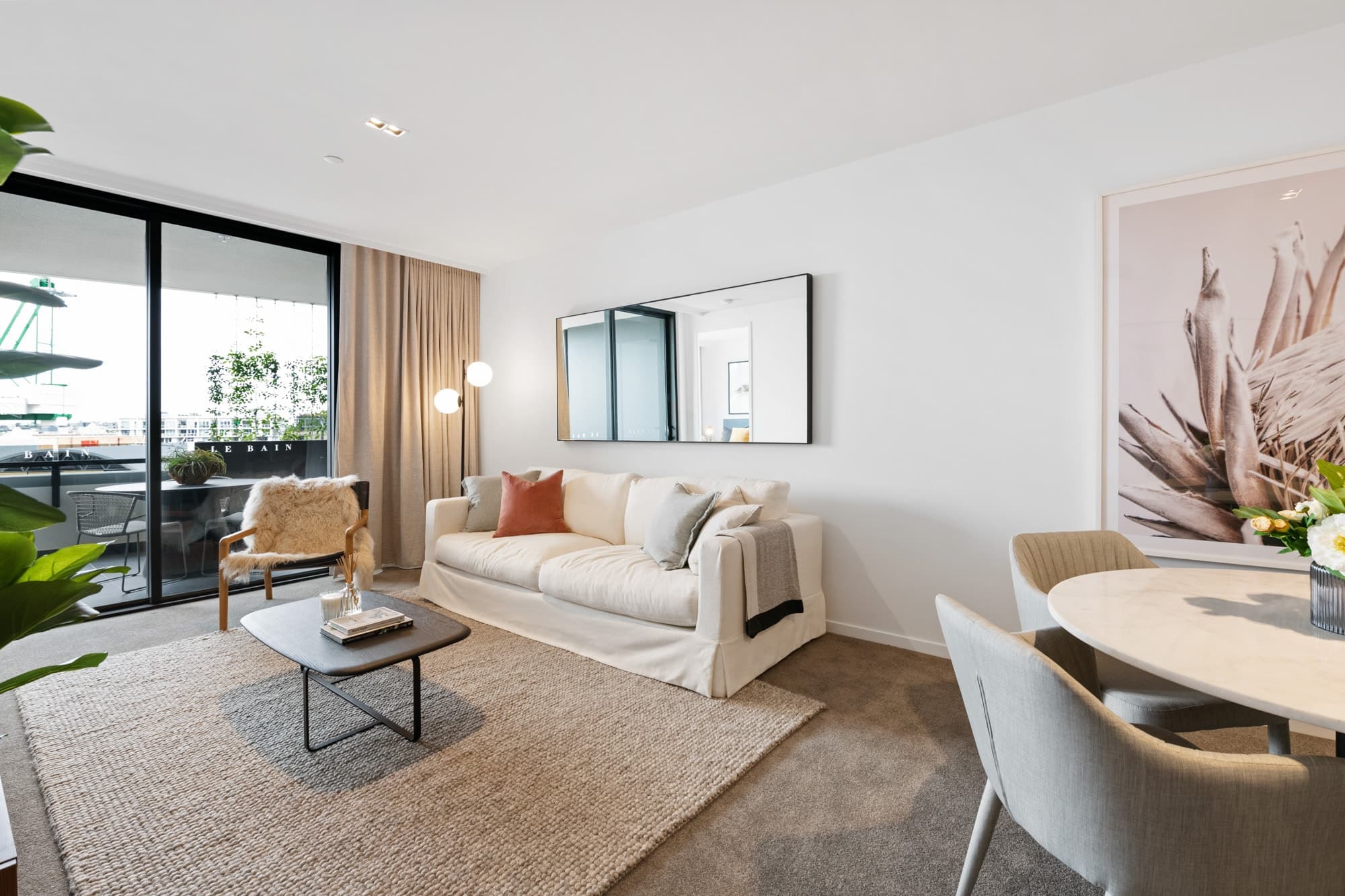 906/20 Wyandra Street, Newstead - Thumbnail 4