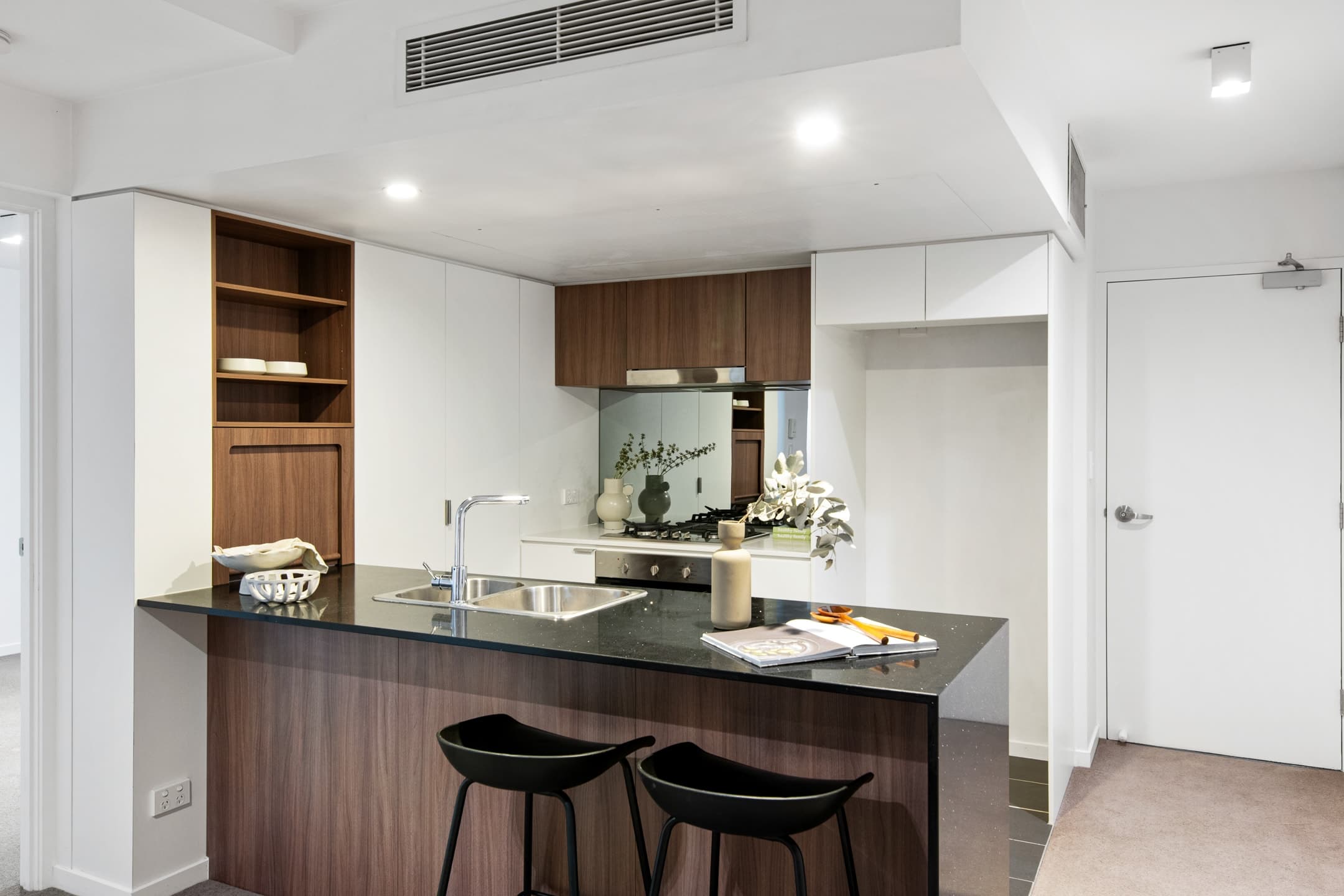 617/38 Helen Street, Teneriffe - Thumbnail 6