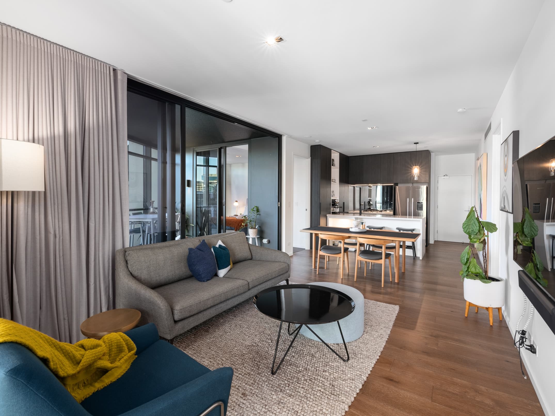 501/18 Longland Street, Newstead - Thumbnail 3