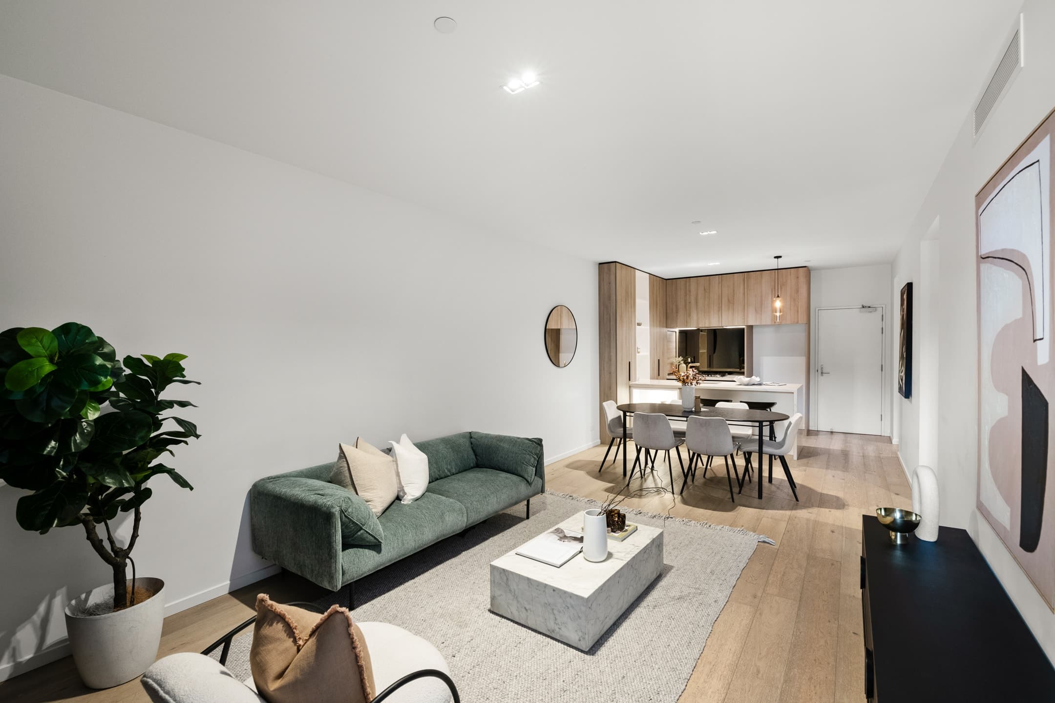 804/18 Longland Street, Newstead - Thumbnail 5