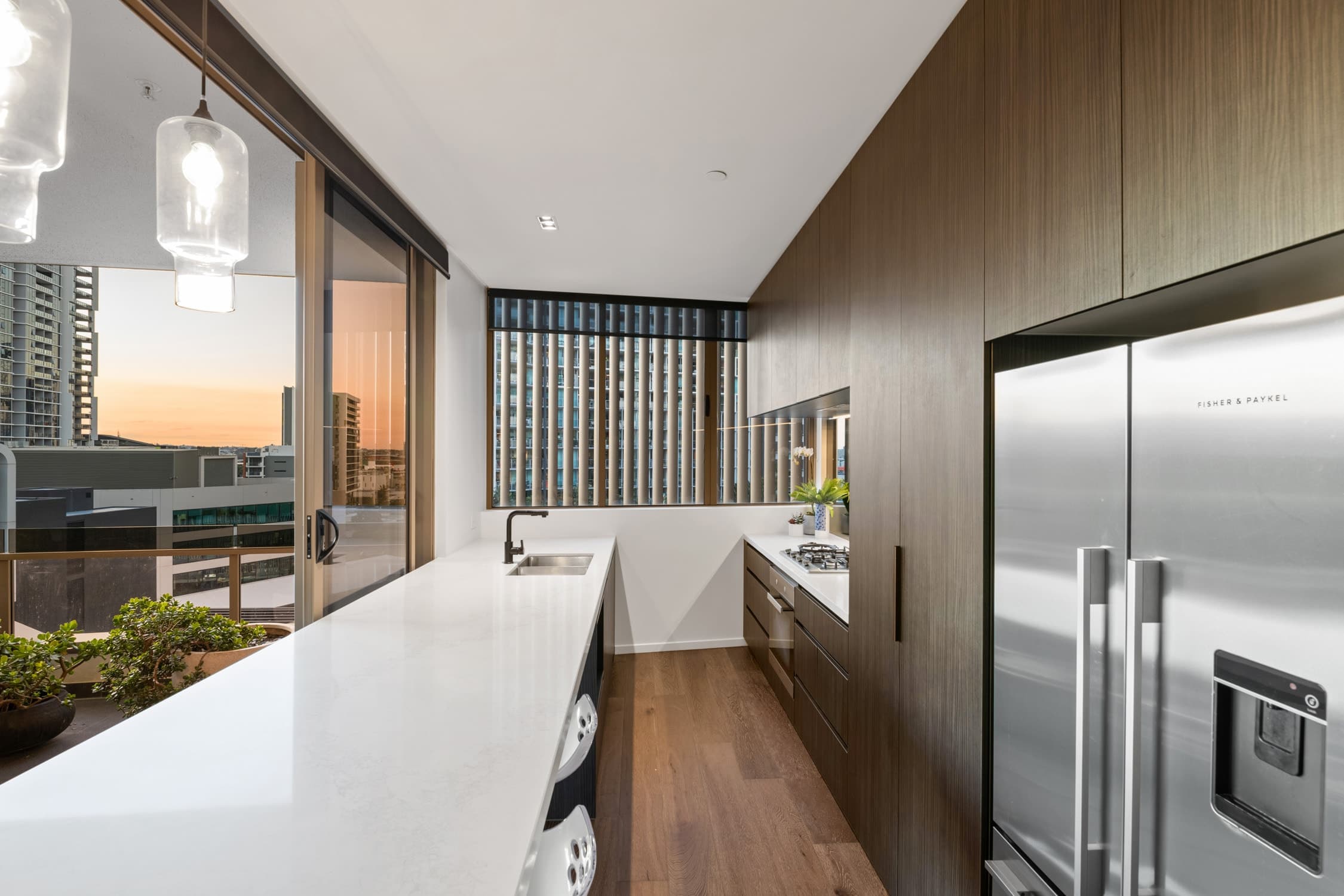714/18 Longland Street, Newstead - Thumbnail 6