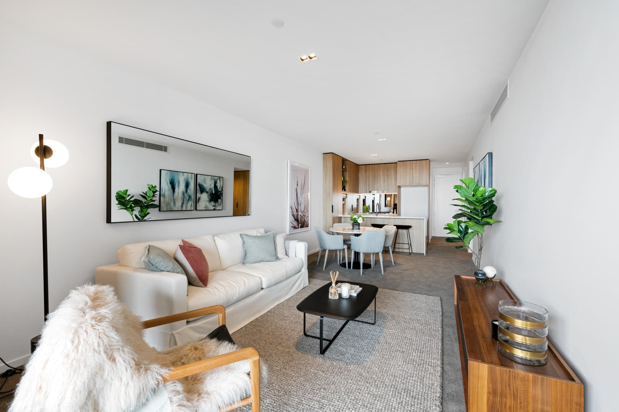 502/20 Wyandra Street, Newstead - Thumbnail 3