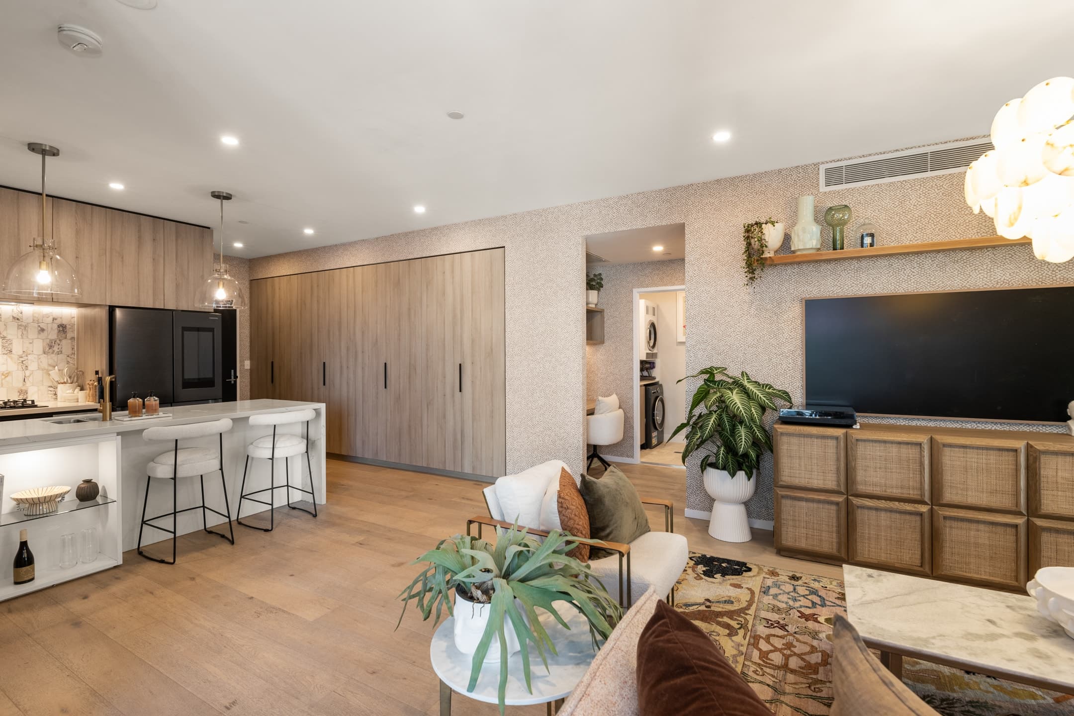 1308/18 Longland Street, Newstead - Thumbnail 3
