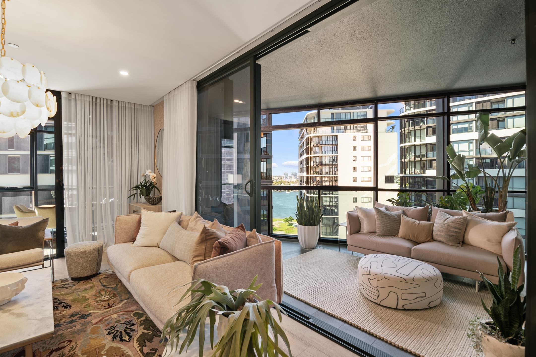 1308/18 Longland Street, Newstead - Thumbnail 4