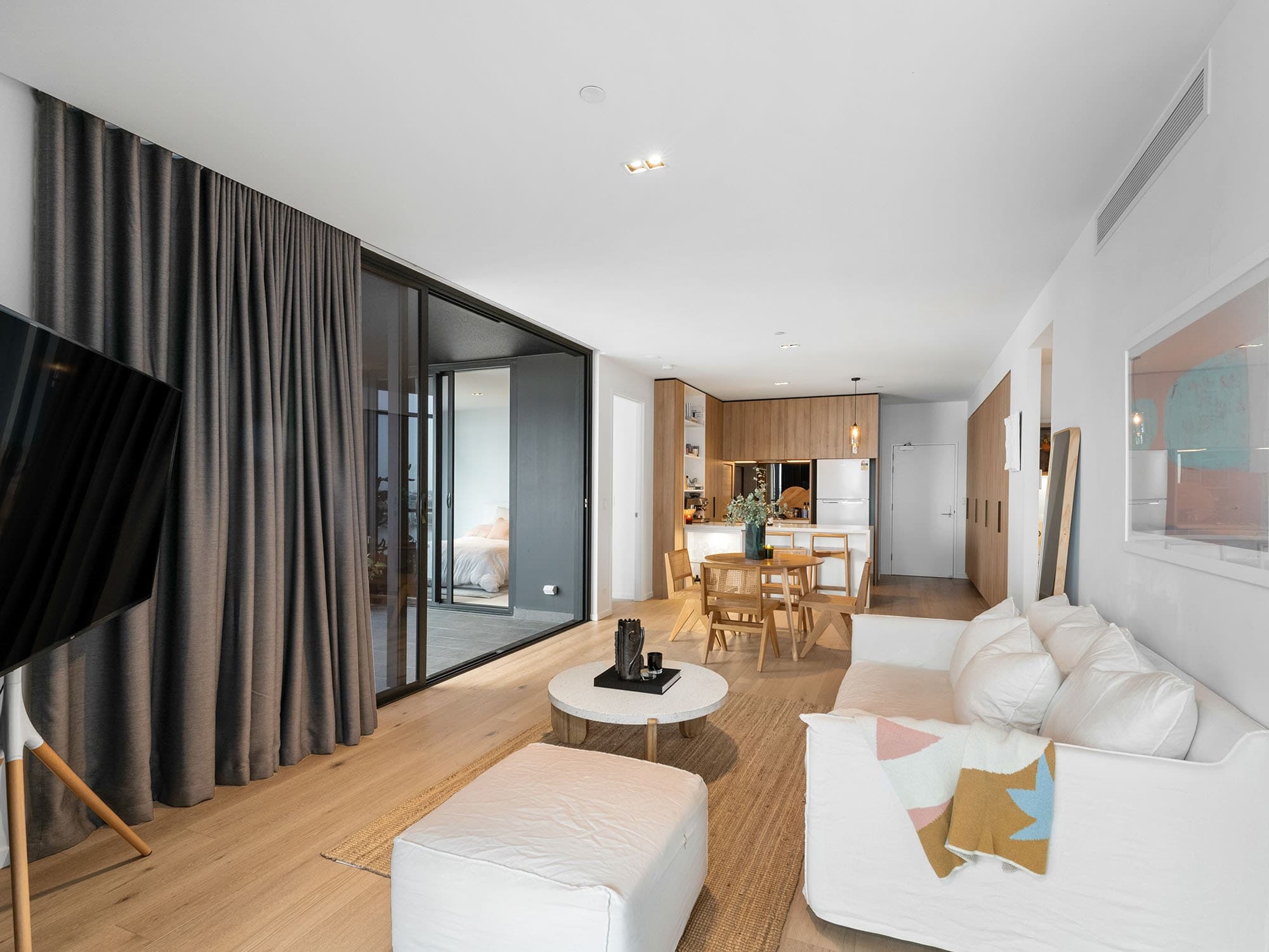 408/18 Longland Street, Newstead - Thumbnail 3