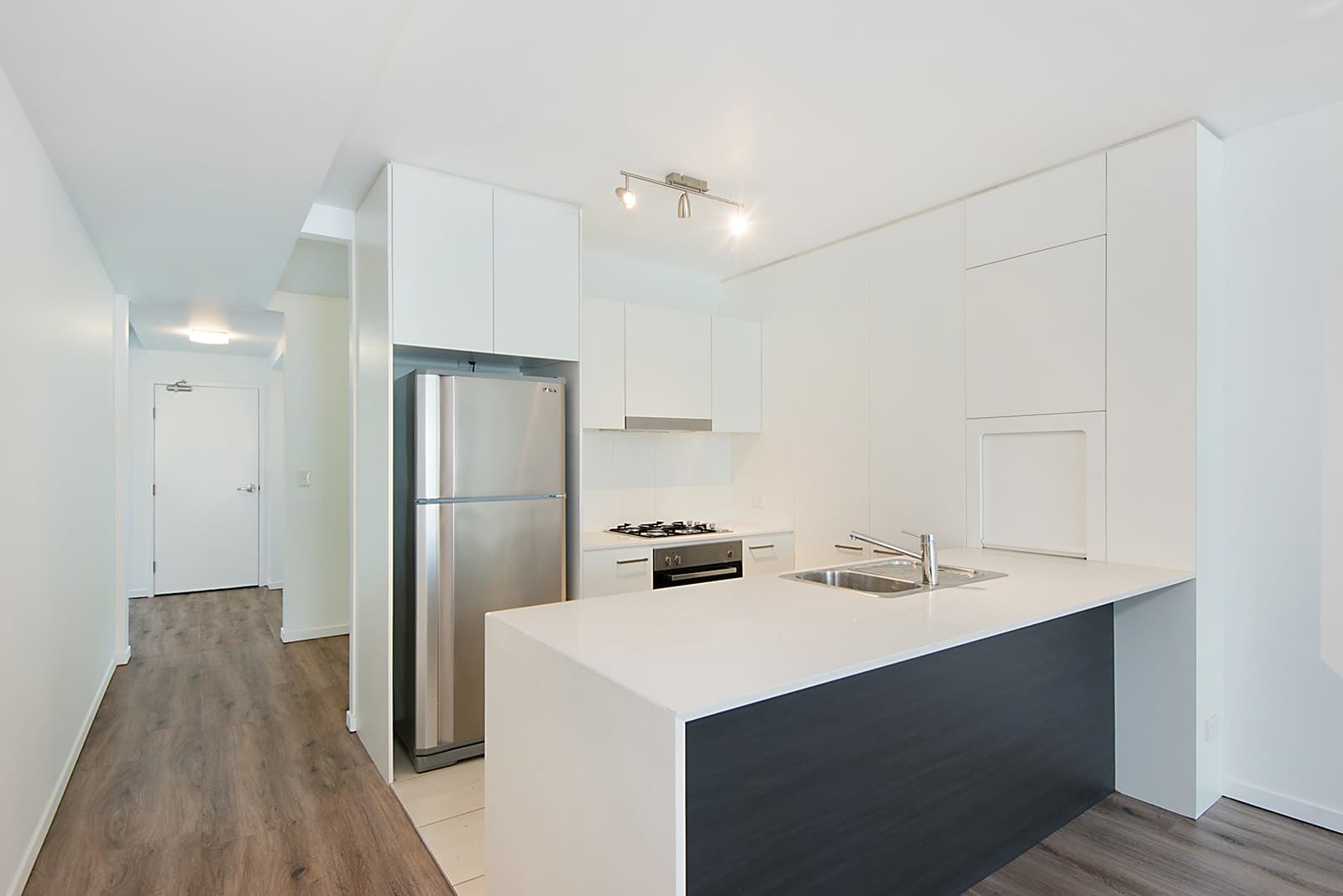 301/53 Wyandra Street, Teneriffe - Thumbnail 2