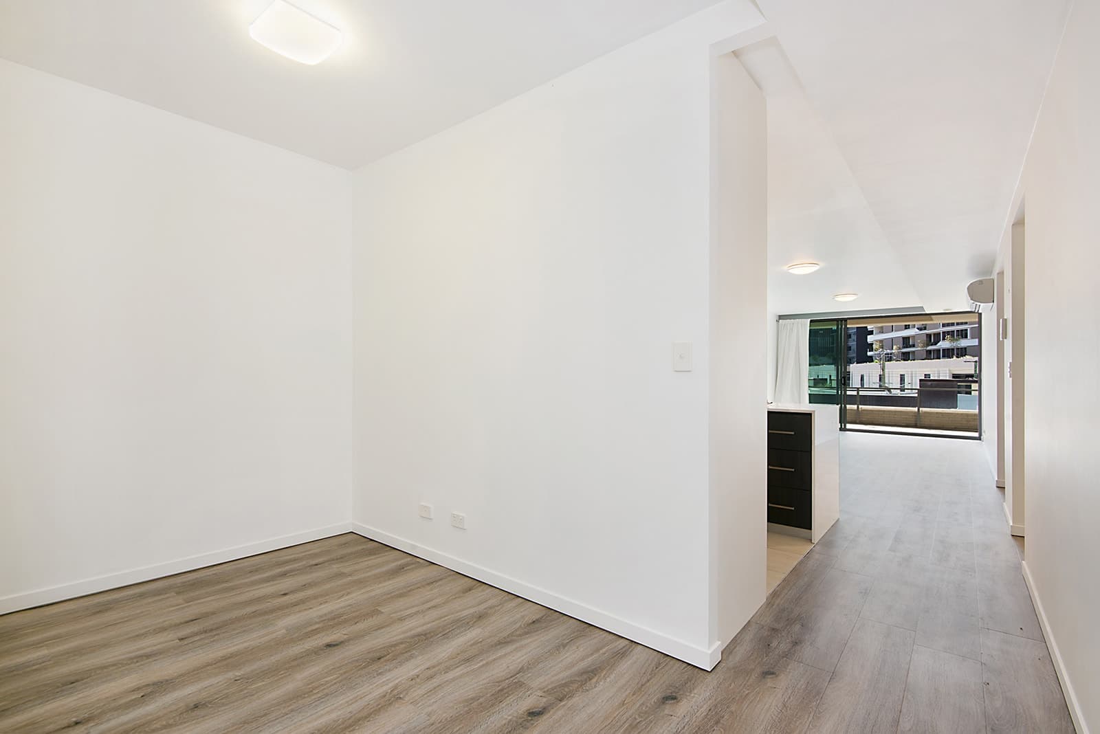 301/53 Wyandra Street, Teneriffe - Thumbnail 5