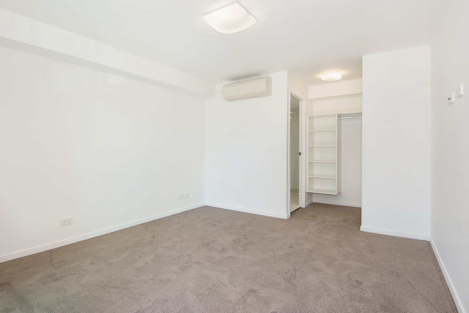301/53 Wyandra Street, Teneriffe - Thumbnail 6