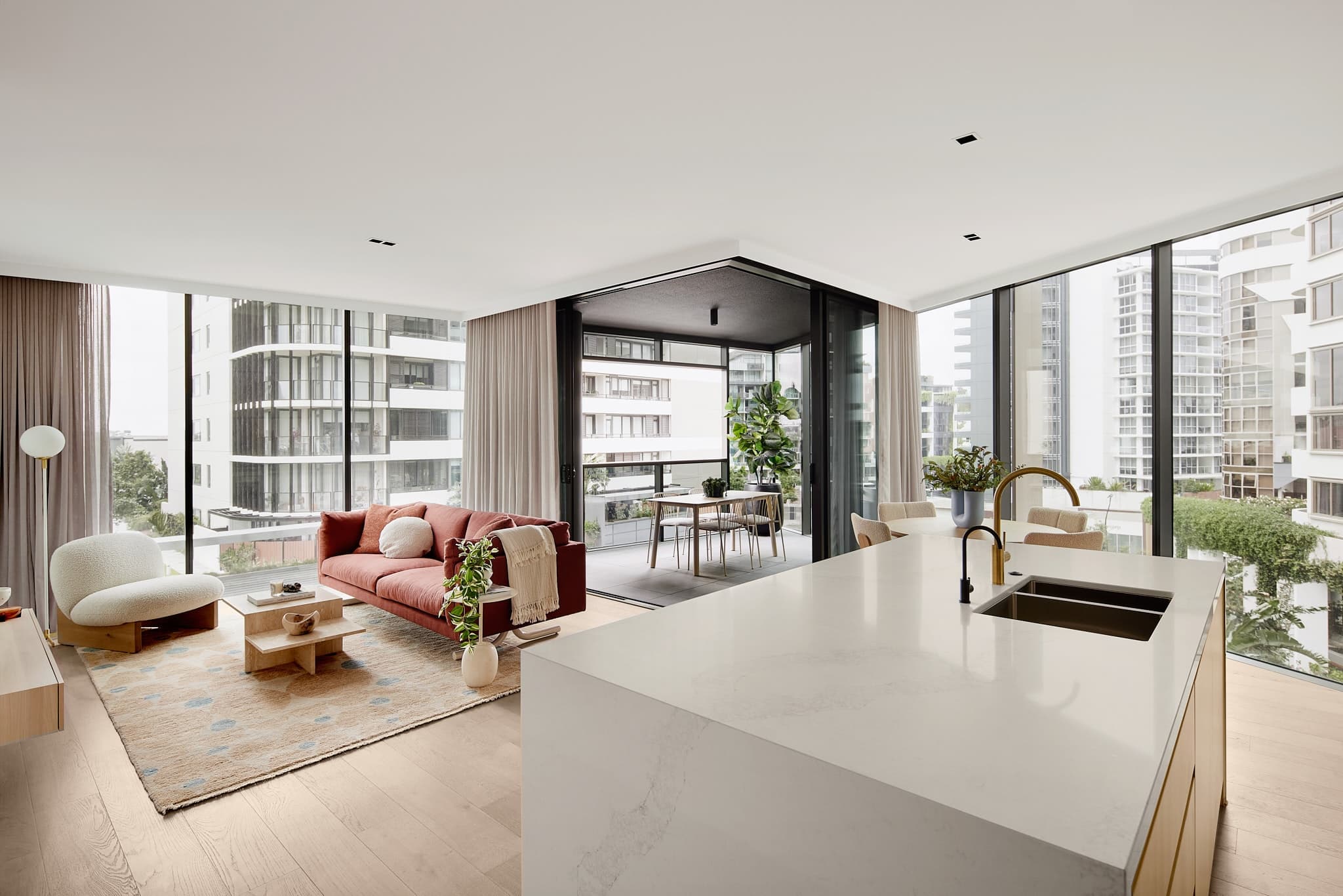 1110/20 Festival Place, Newstead - Thumbnail 3