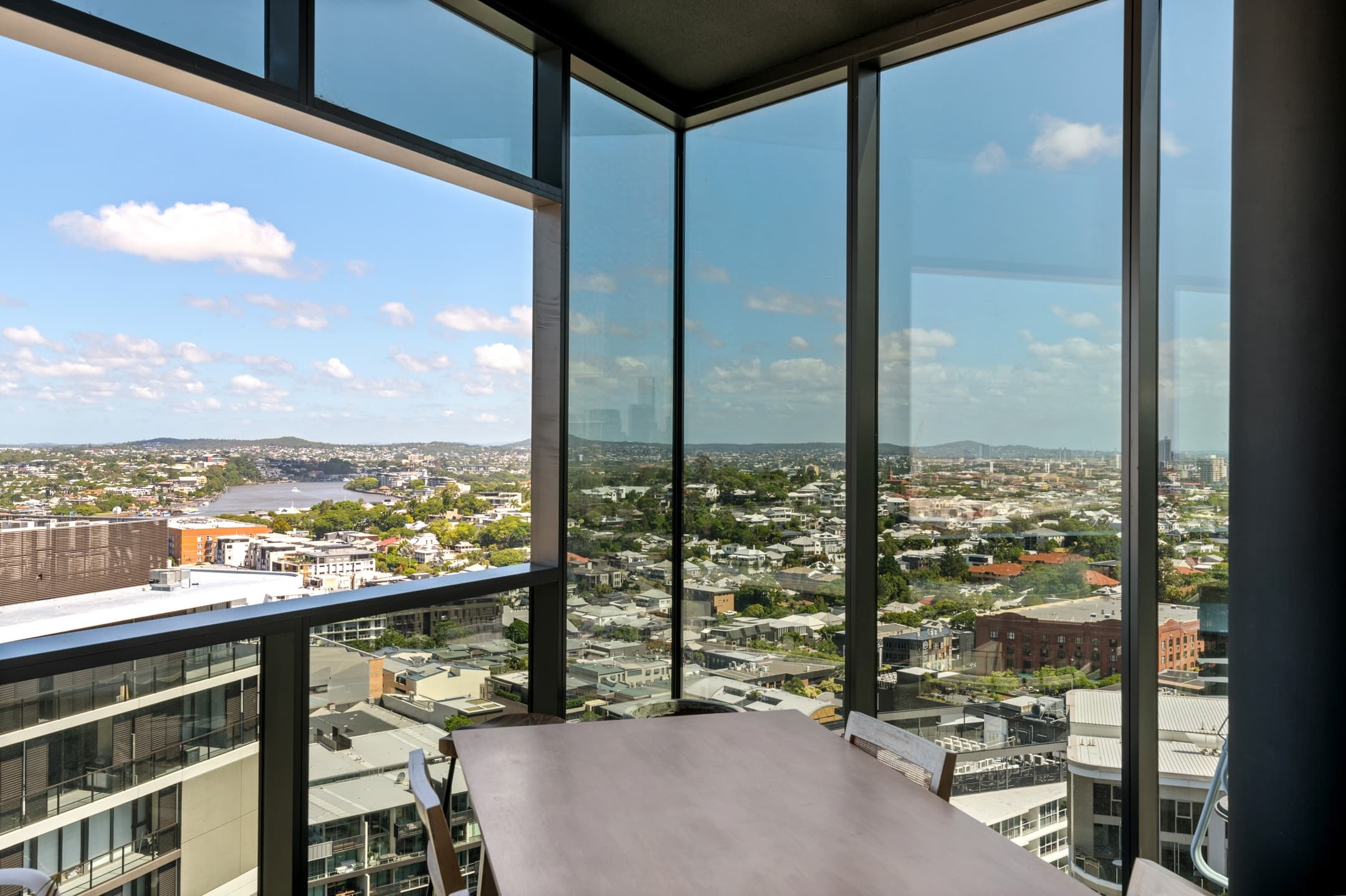 2110/20 Festival Place, Newstead - Thumbnail 7