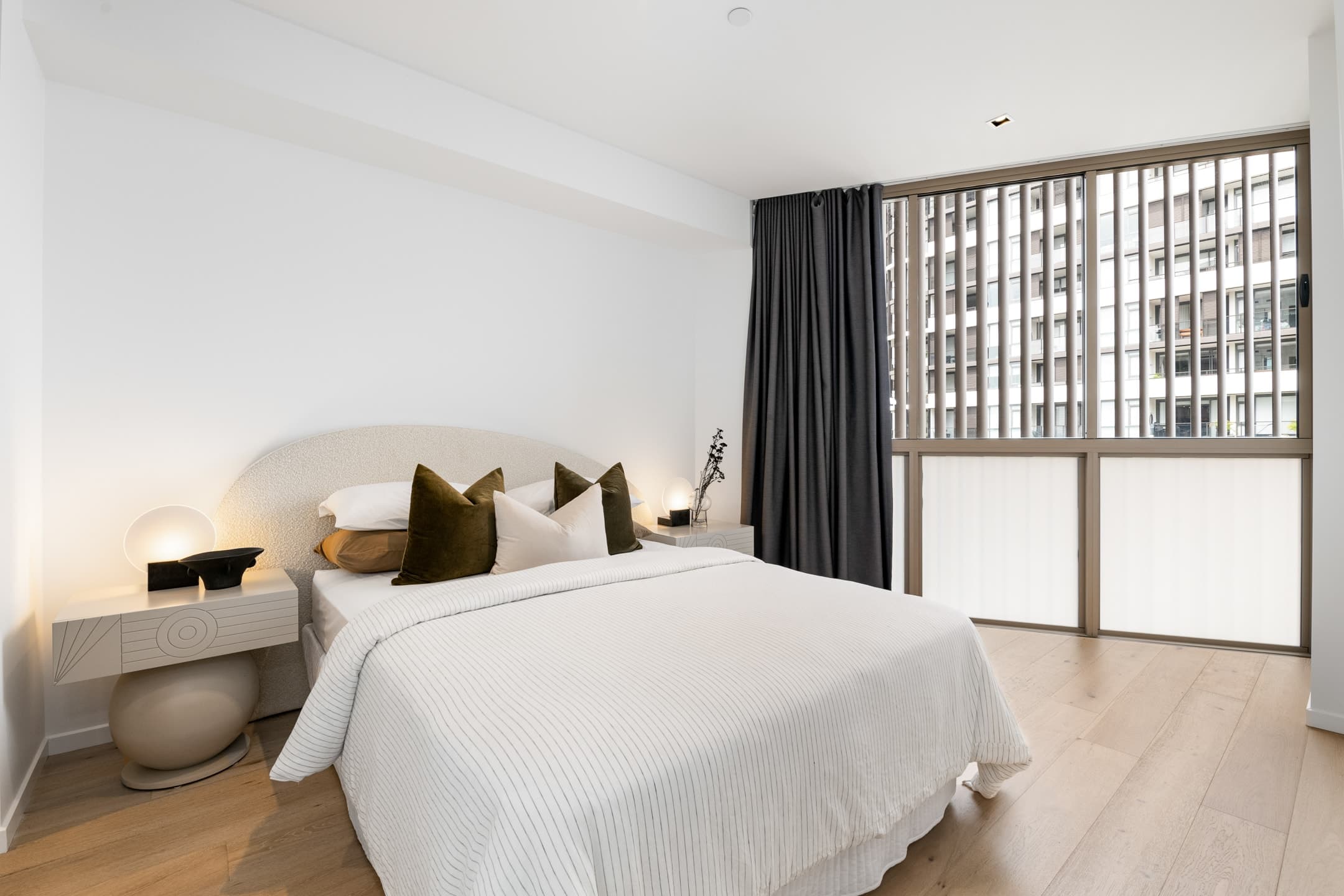 1007/18 Longland Street, Newstead - Thumbnail 7
