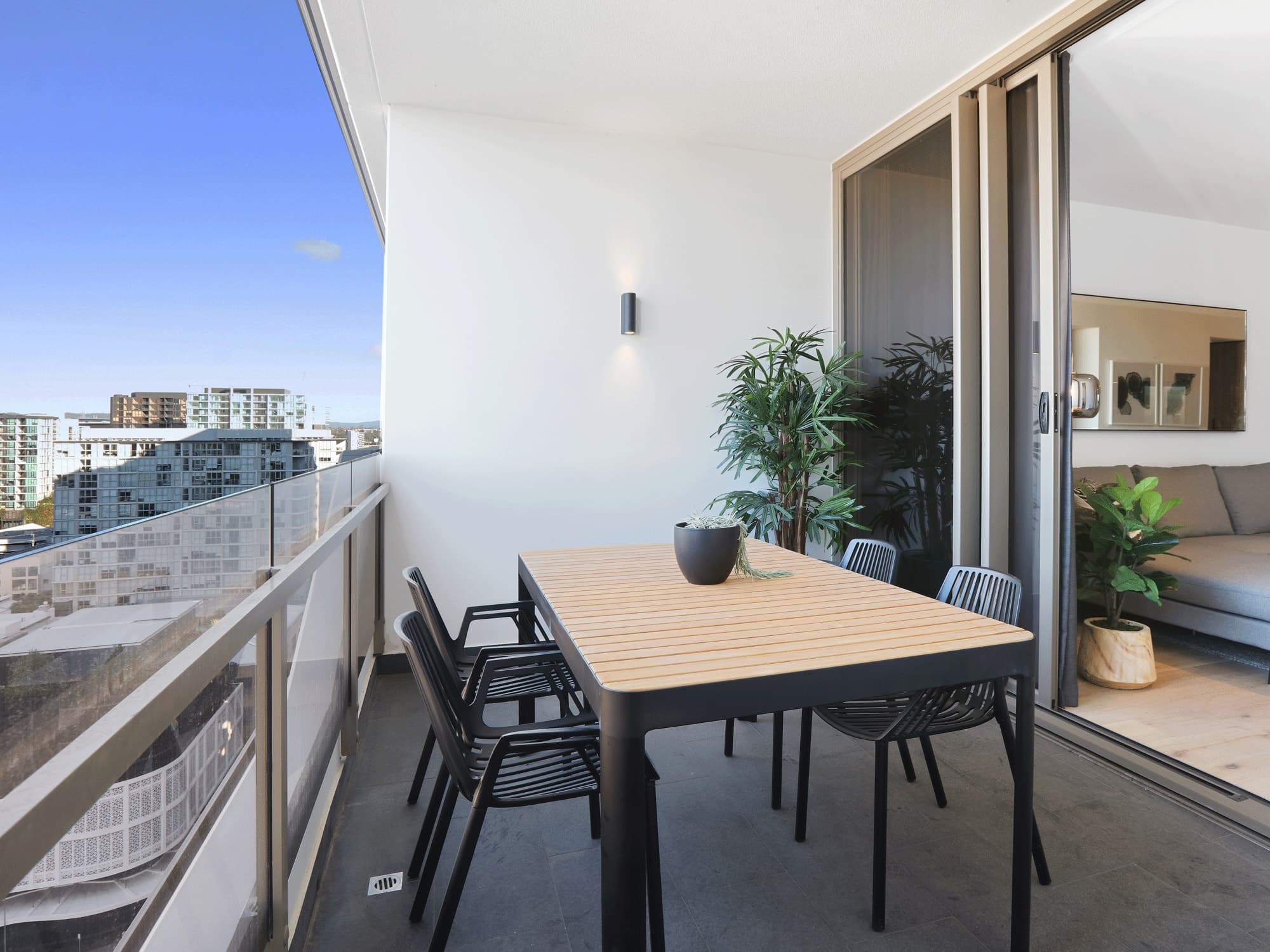 906/18 Longland Street, Newstead - Thumbnail 5