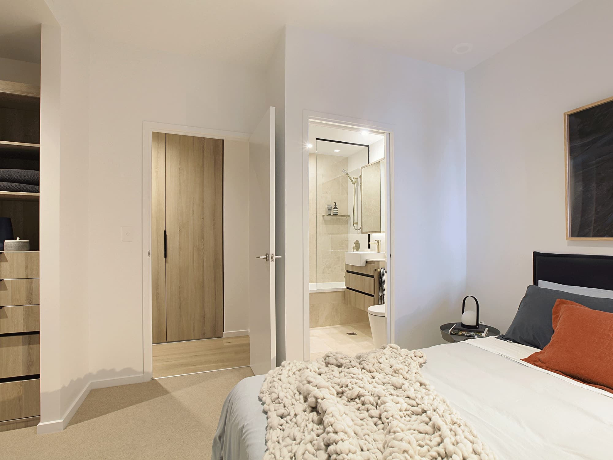 906/18 Longland Street, Newstead - Thumbnail 8