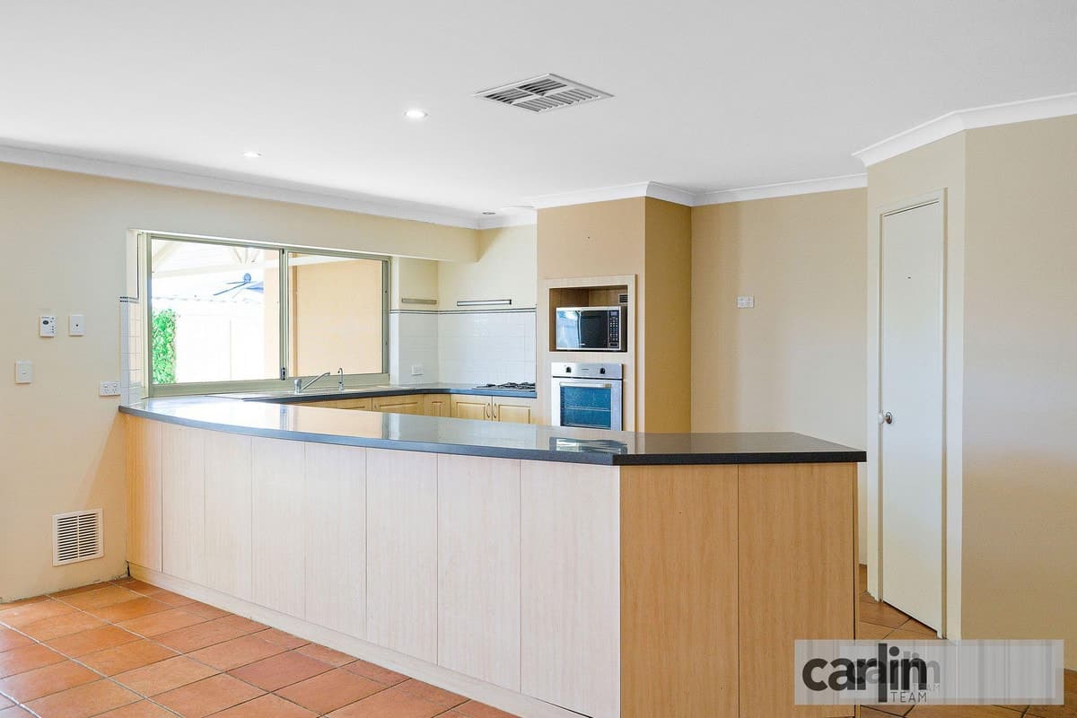 2 Namoi Street, HAMMOND PARK, Hammond Park - Thumbnail 2