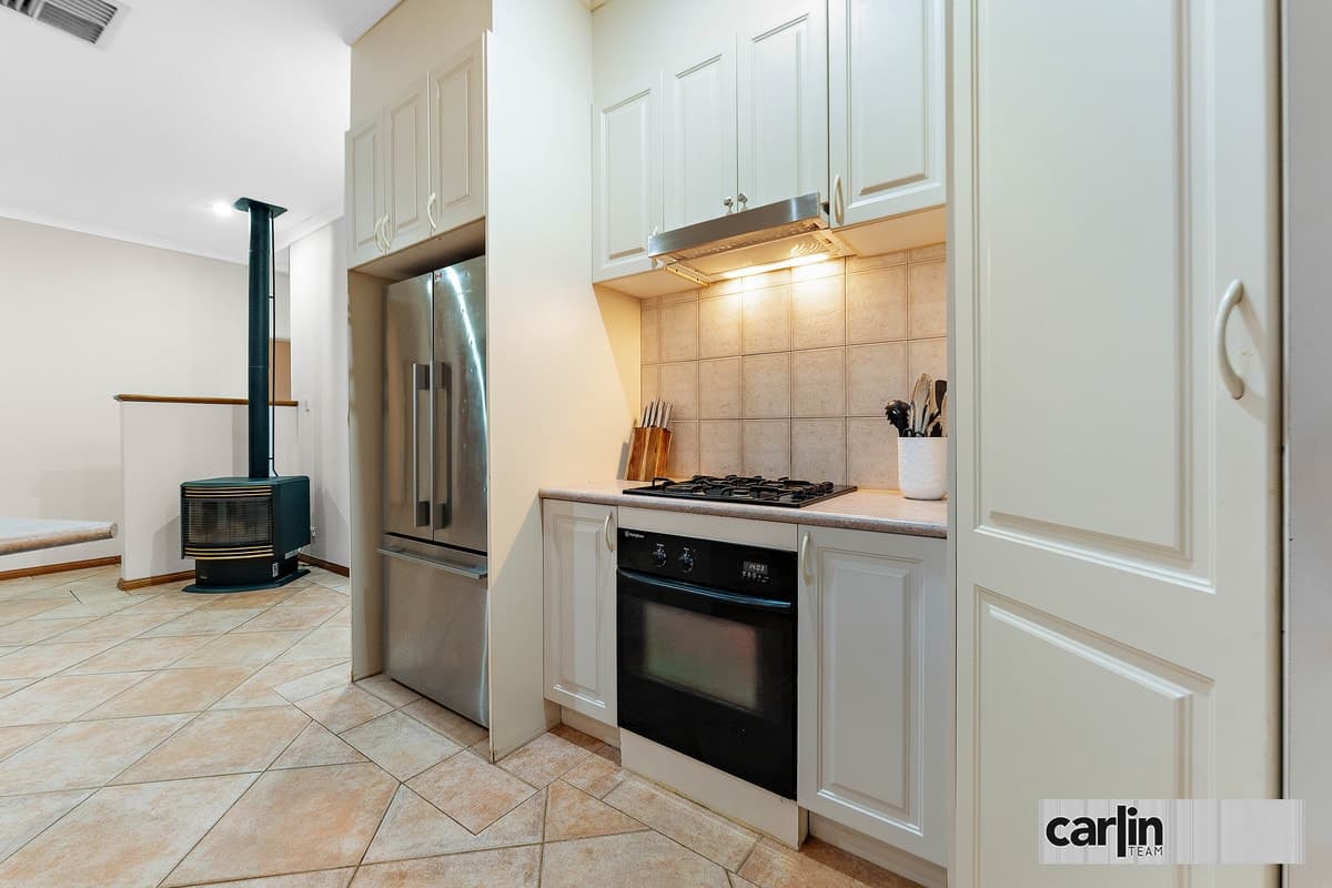 21 Hoult Mews, ATWELL, Atwell - Thumbnail 2