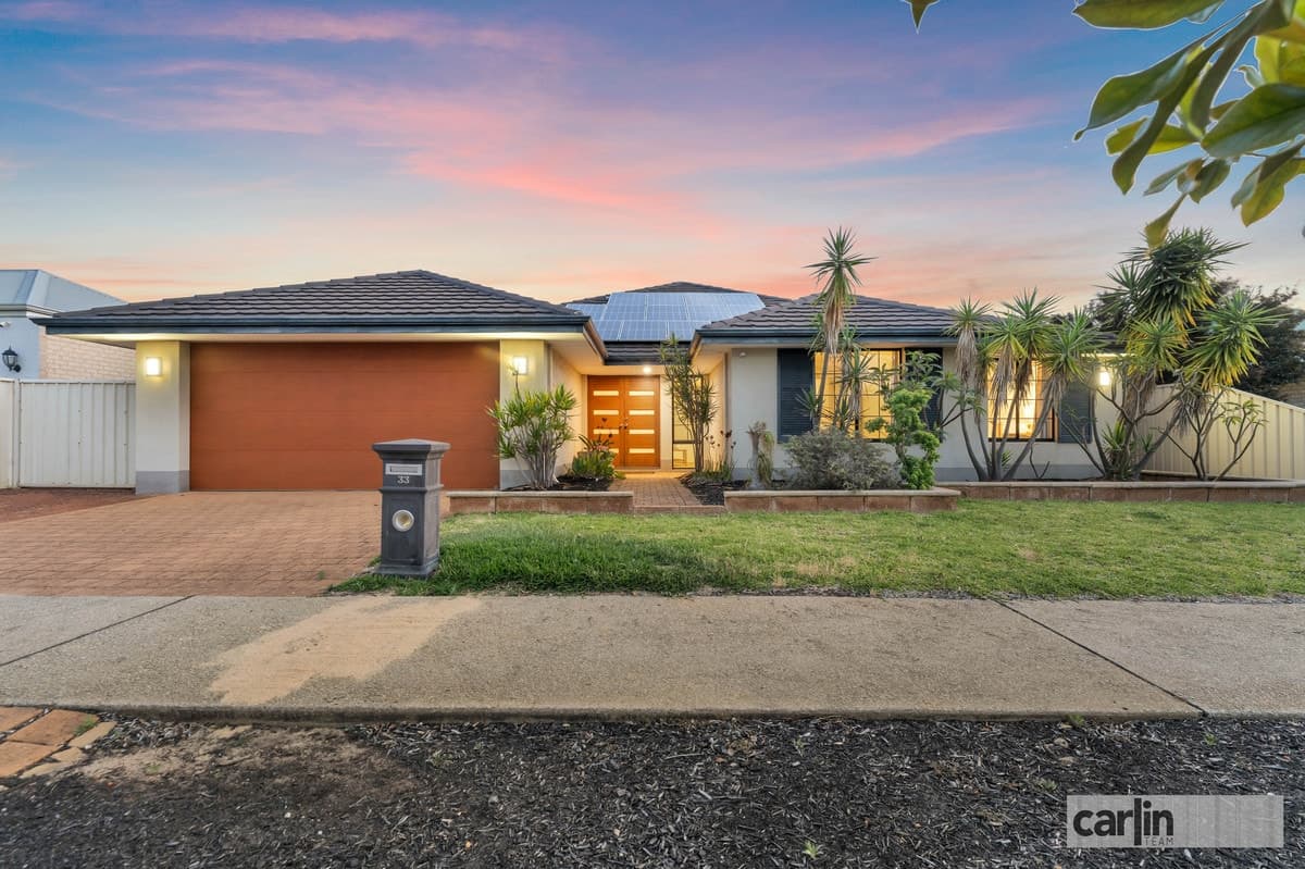 33 Jackadder Avenue, HAMMOND PARK, Hammond Park - Image 1