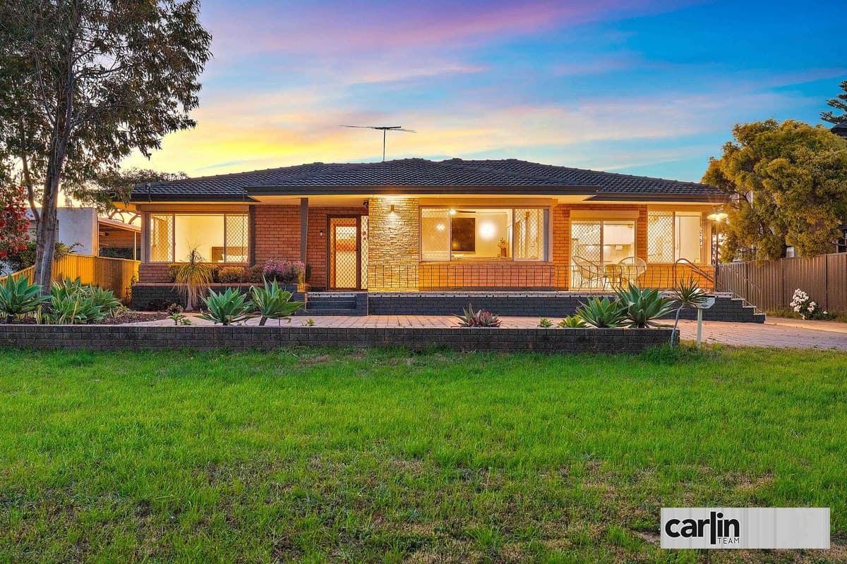 15 Fitzwater Way, SPEARWOOD, Spearwood - Image 1