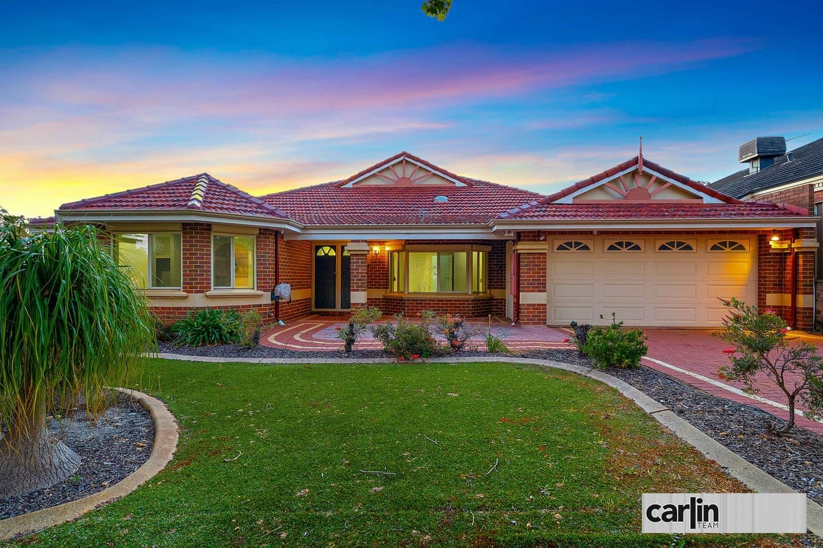 131 Glen Iris Drive, JANDAKOT, Jandakot - Image 1
