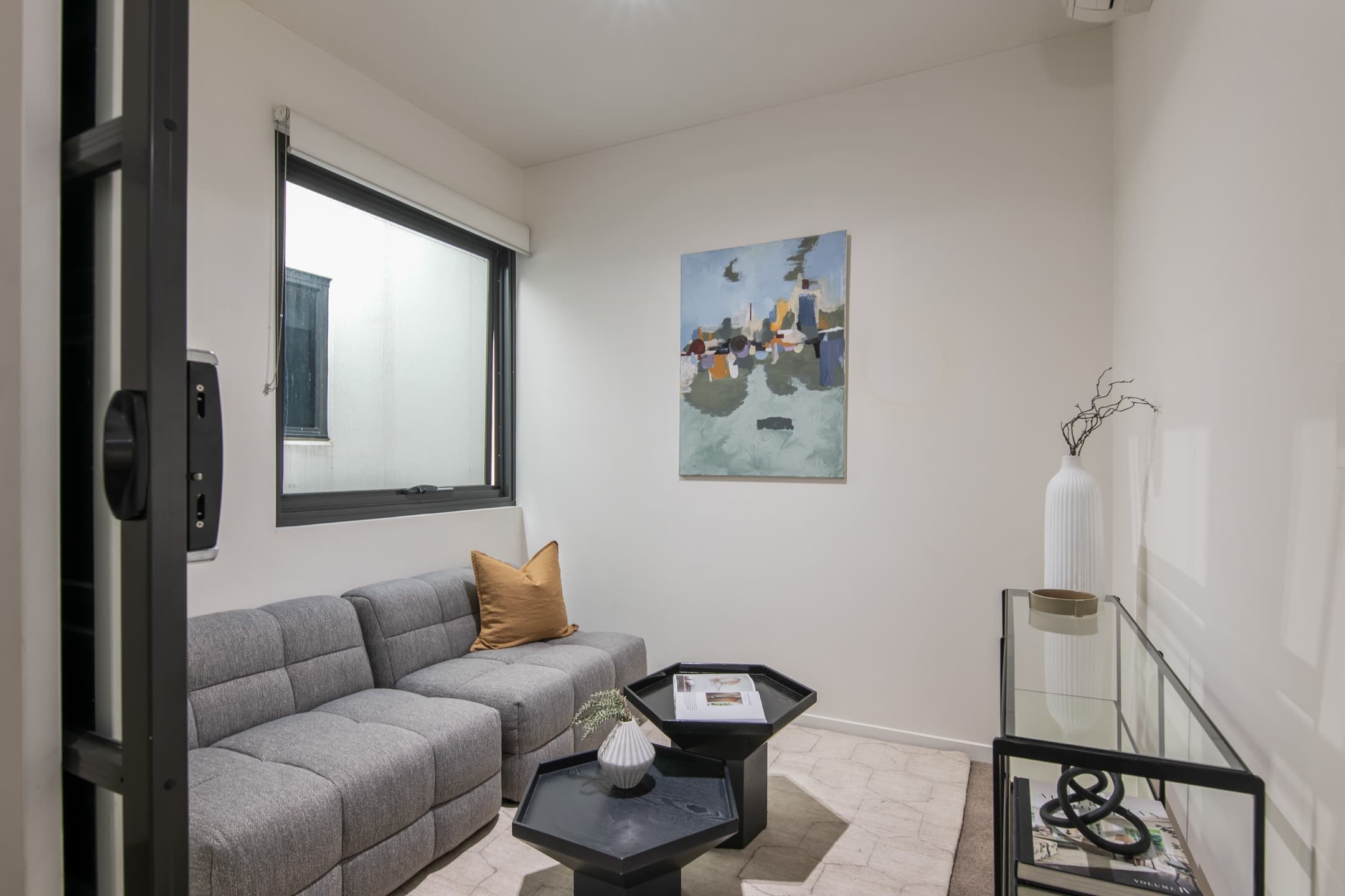 508/31 Longland Street, Newstead - Thumbnail 8