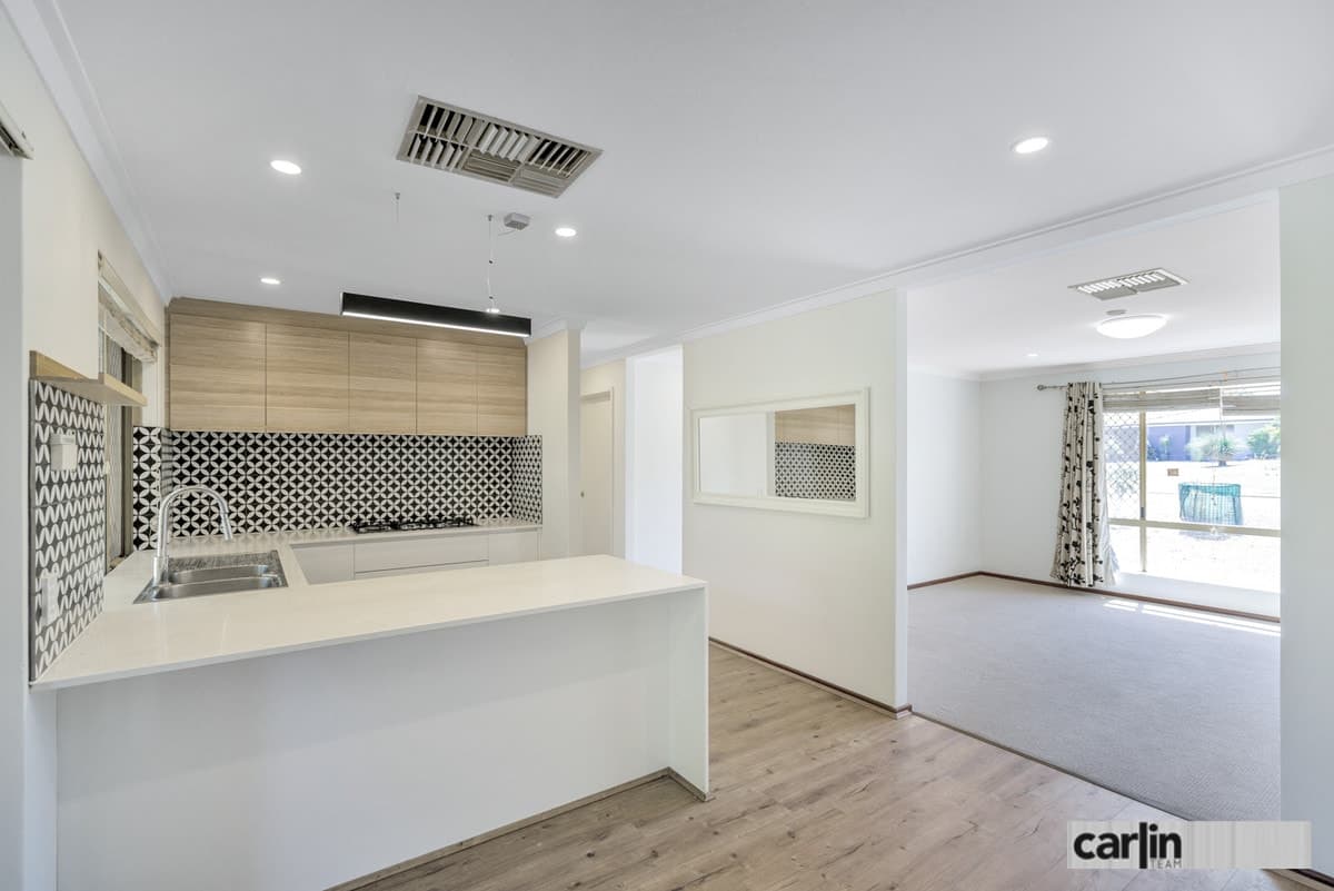 17 Gwalia Place, BIBRA LAKE, Bibra Lake - Thumbnail 3