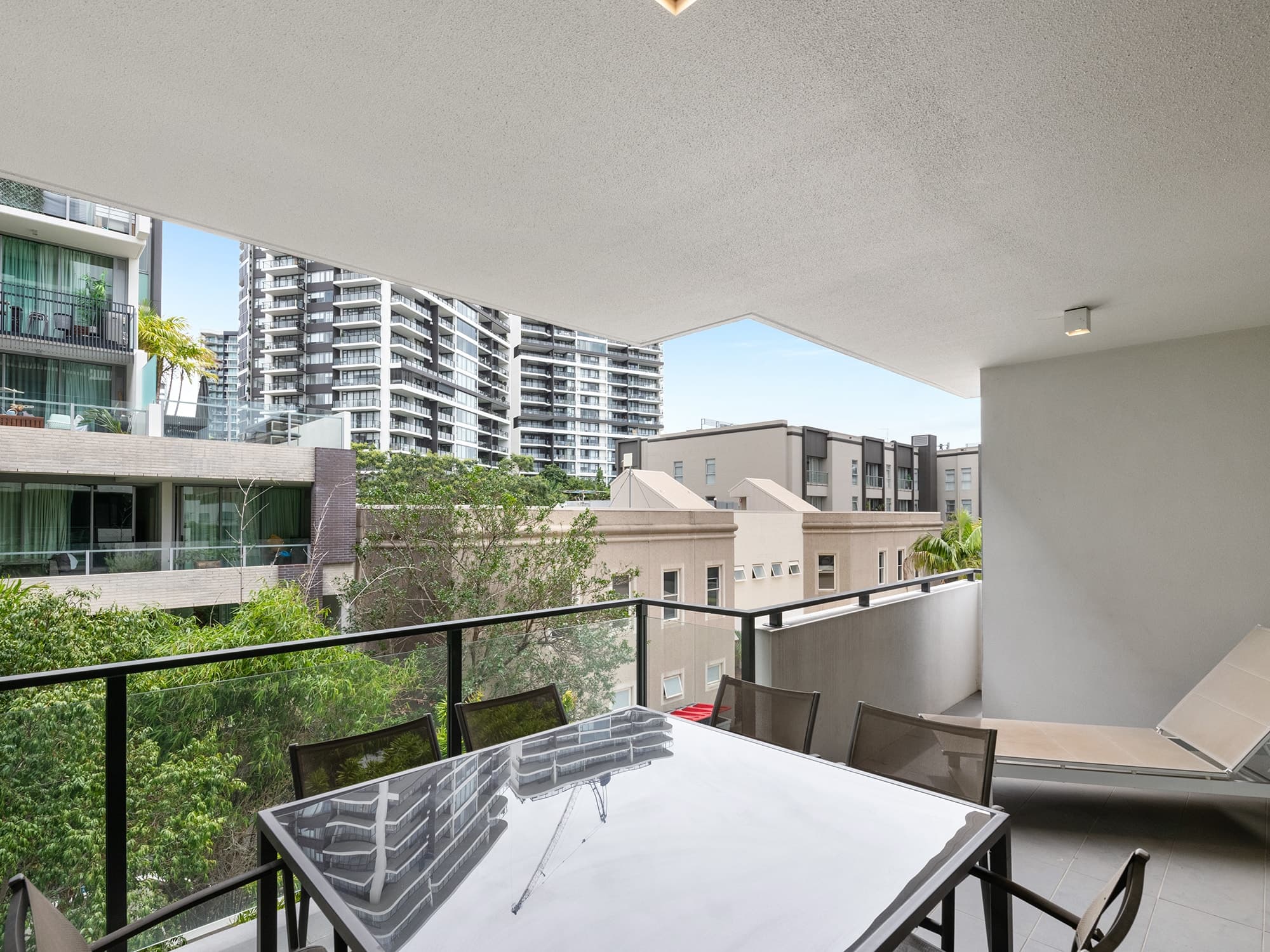 317/38 Helen Street, Teneriffe - Thumbnail 3