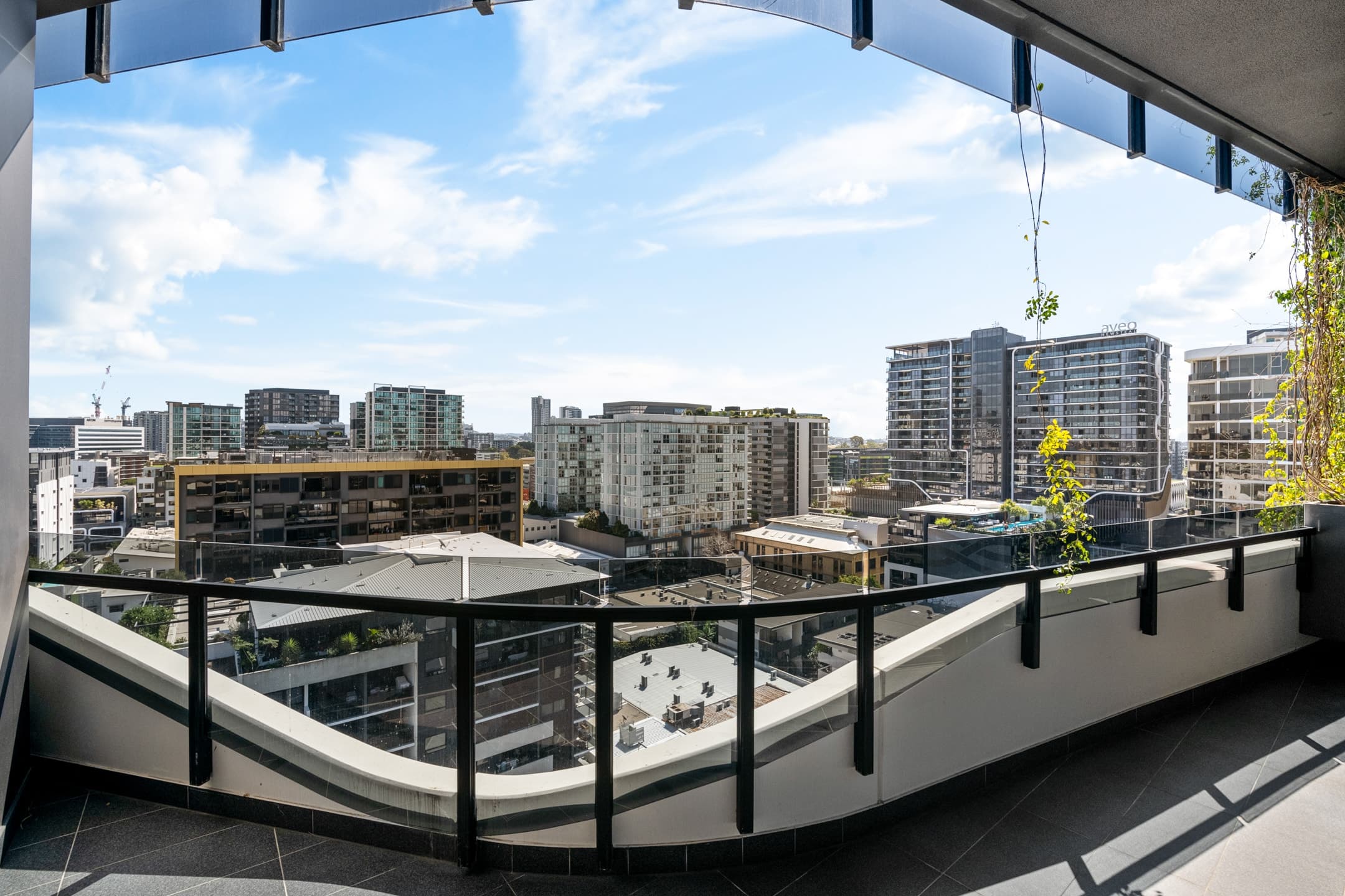 1306/20 Wyandra Street, Newstead - Thumbnail 3