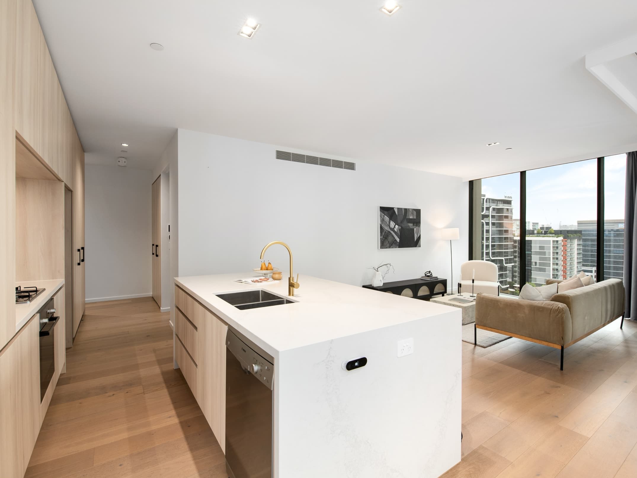 1405/20 Festival Place, Newstead - Thumbnail 3