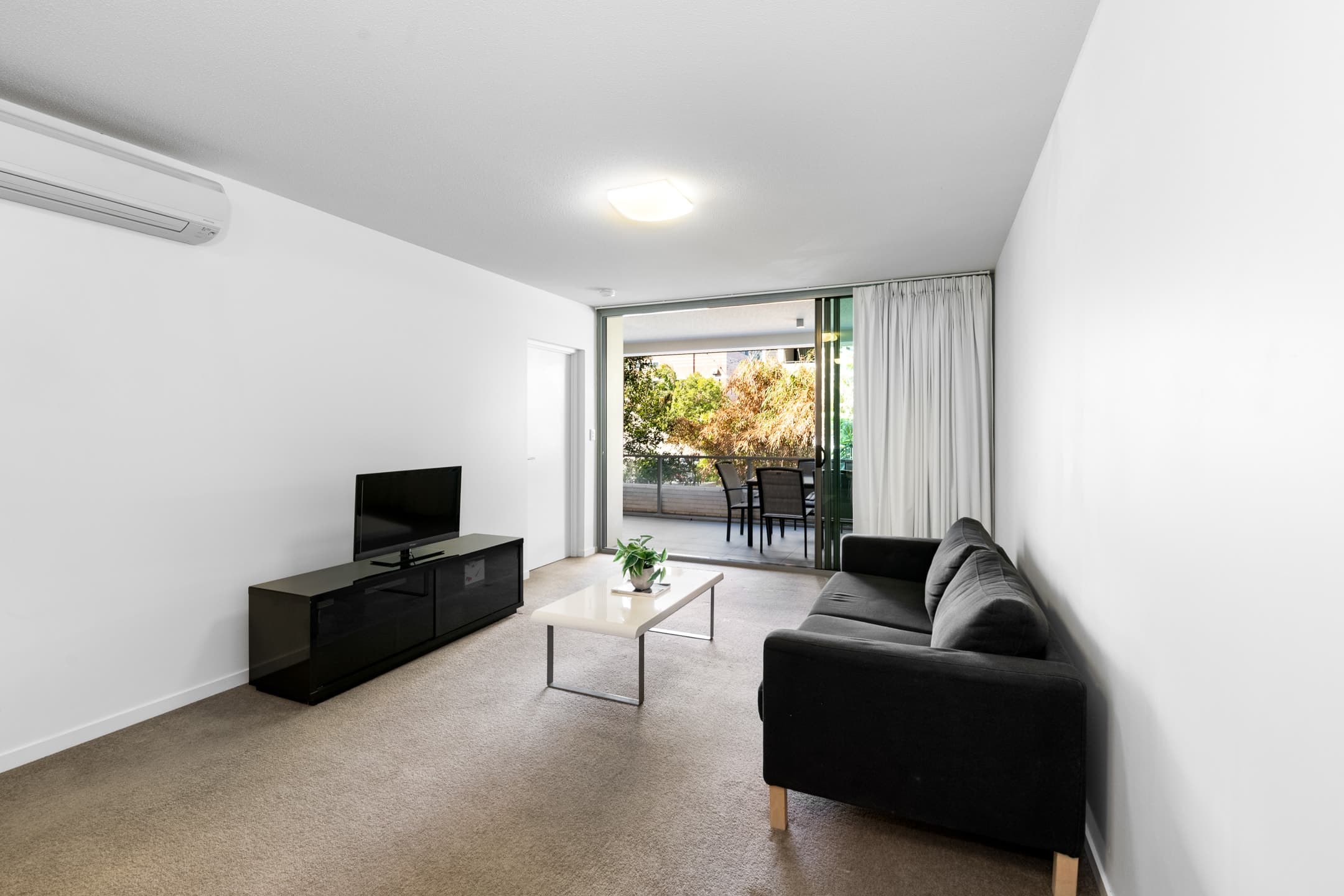 213/53 Wyandra Street, Teneriffe - Thumbnail 3