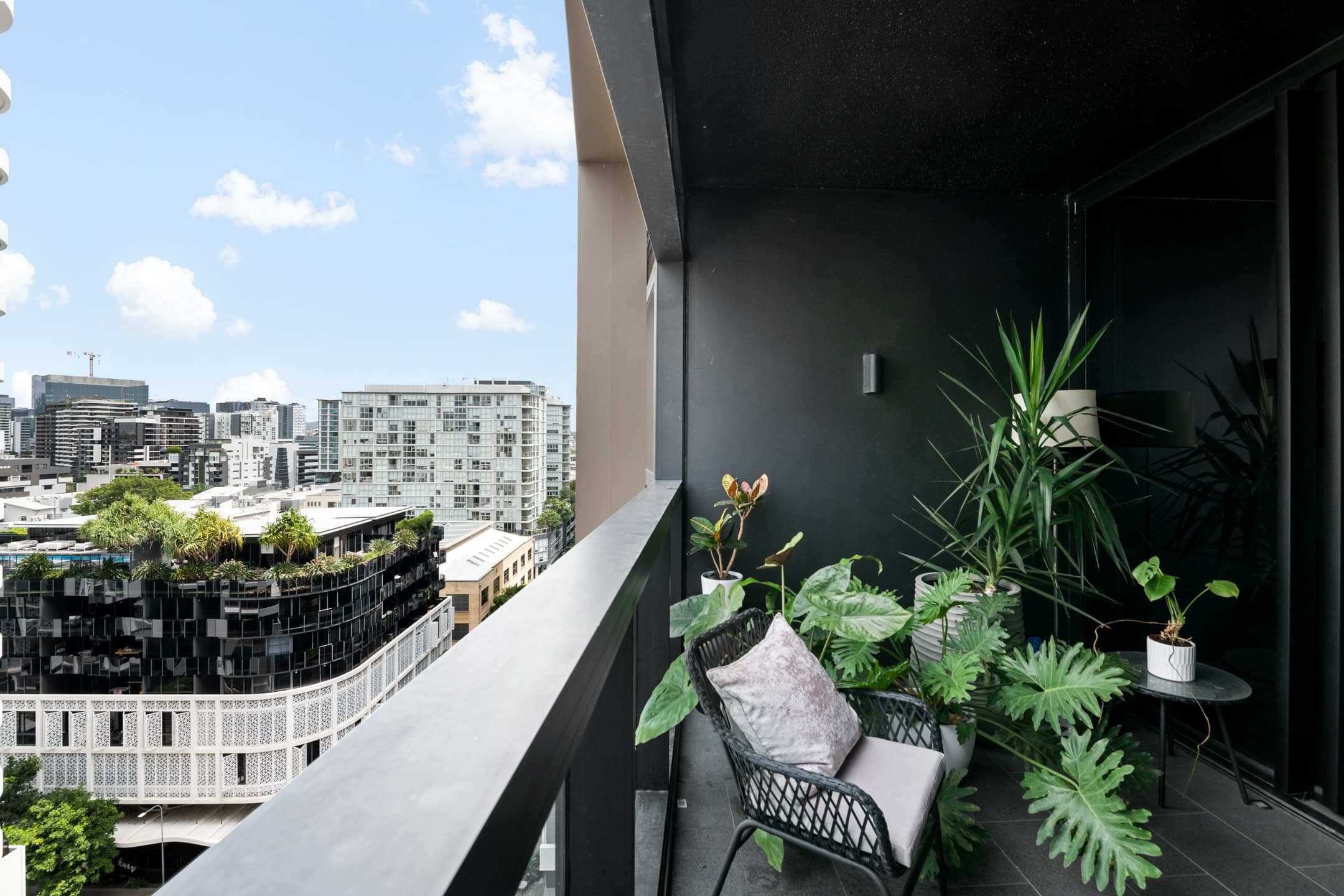 902/18 Longland Street, Newstead - Thumbnail 8