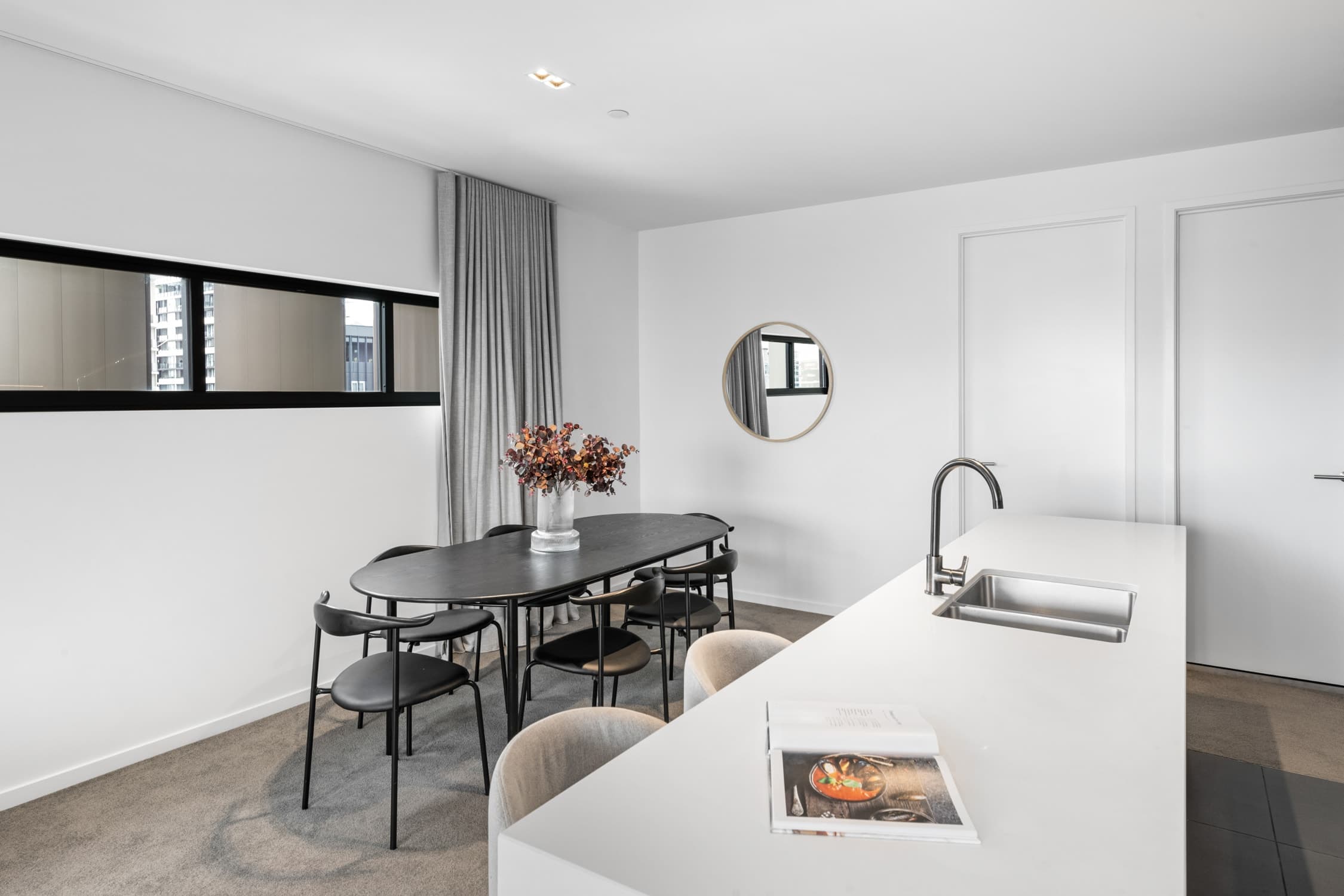 701/20 Wyandra Street, Newstead - Thumbnail 3
