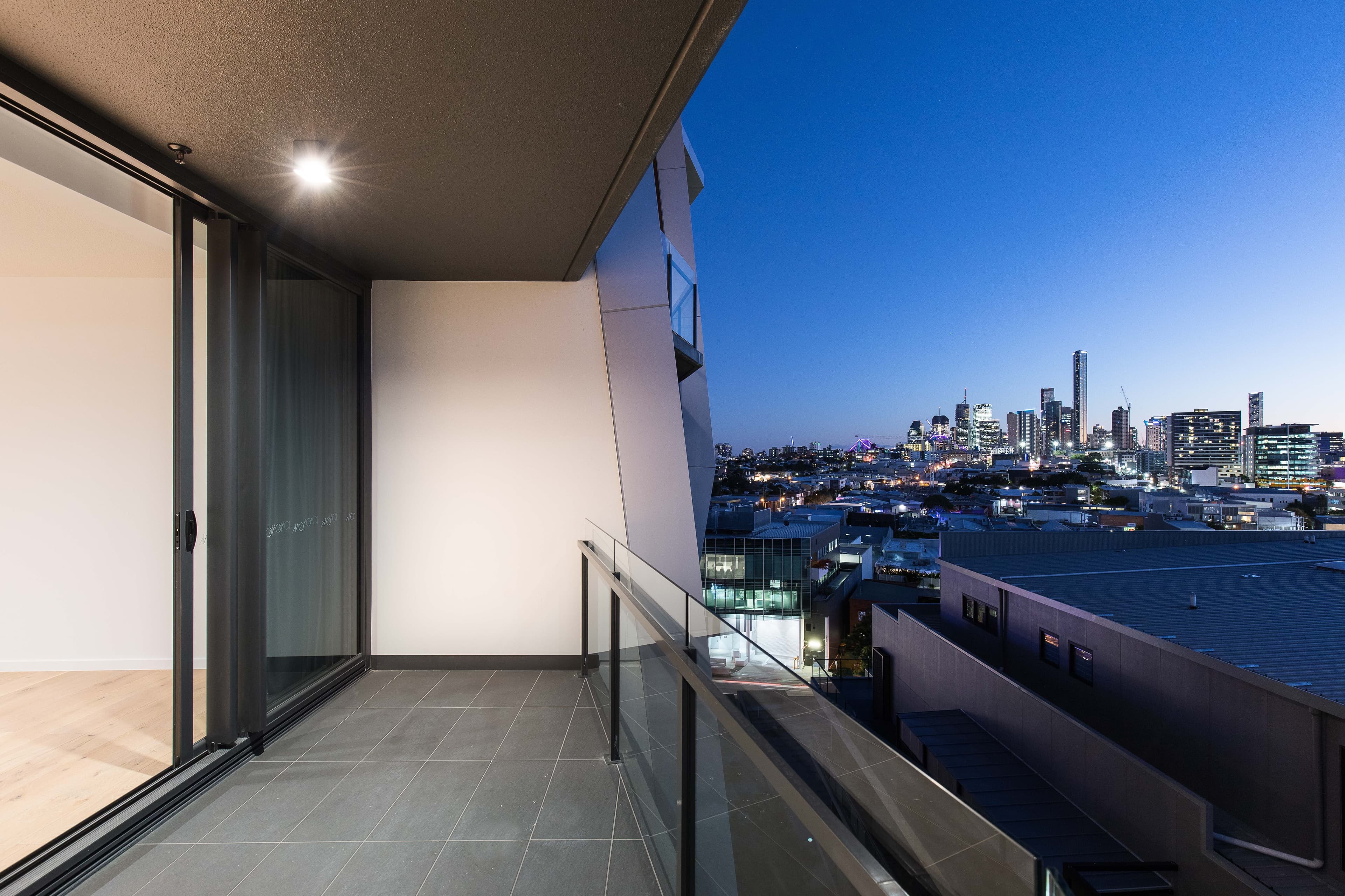 905/60 Doggett Street, Newstead - Thumbnail 2
