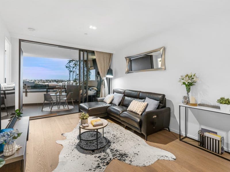 1002/20 Wyandra Street, Newstead - Thumbnail 5