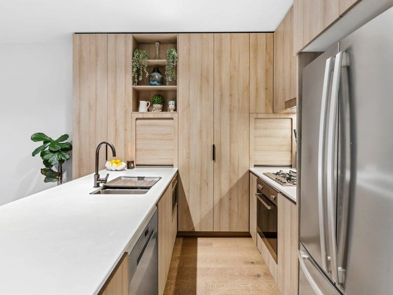 1002/20 Wyandra Street, Newstead - Thumbnail 6