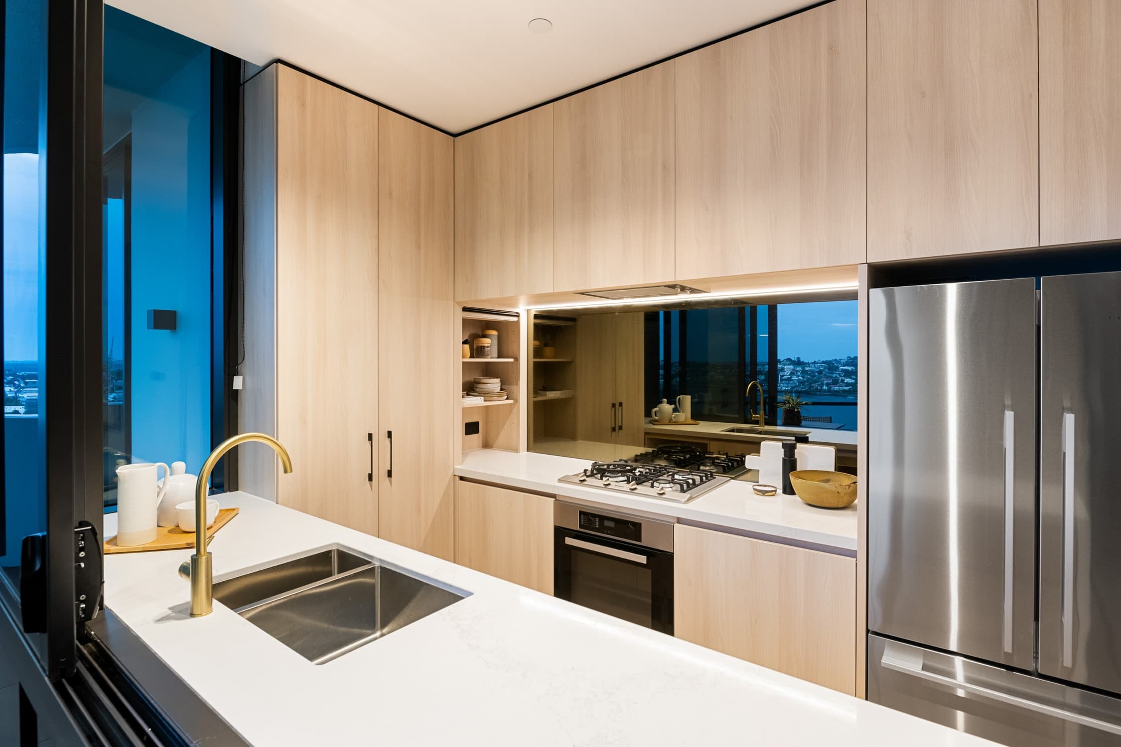 1206/20 Festival Place, Newstead - Thumbnail 3
