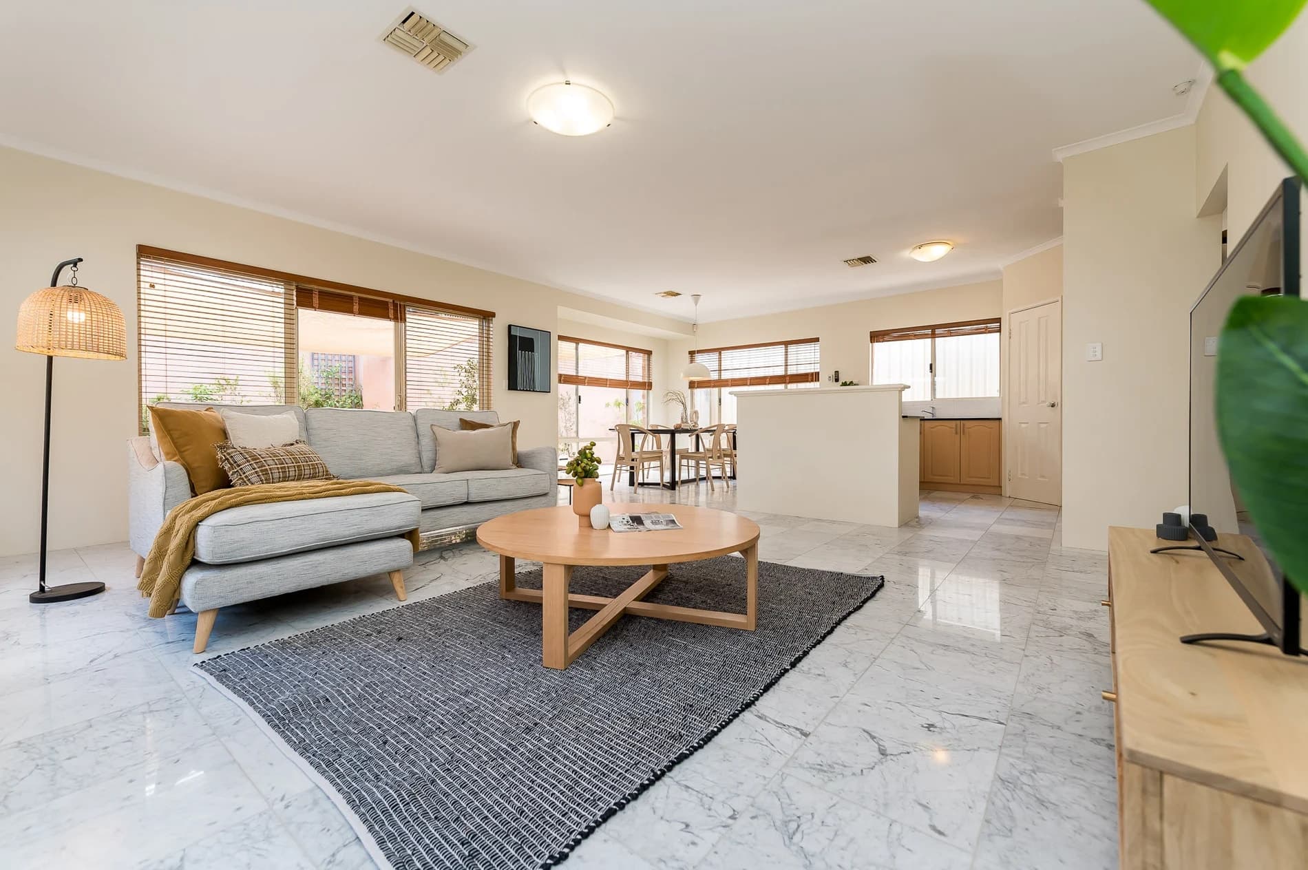 6/27 Falkirk Avenue, MAYLANDS WA 6051, Embleton - Image 1