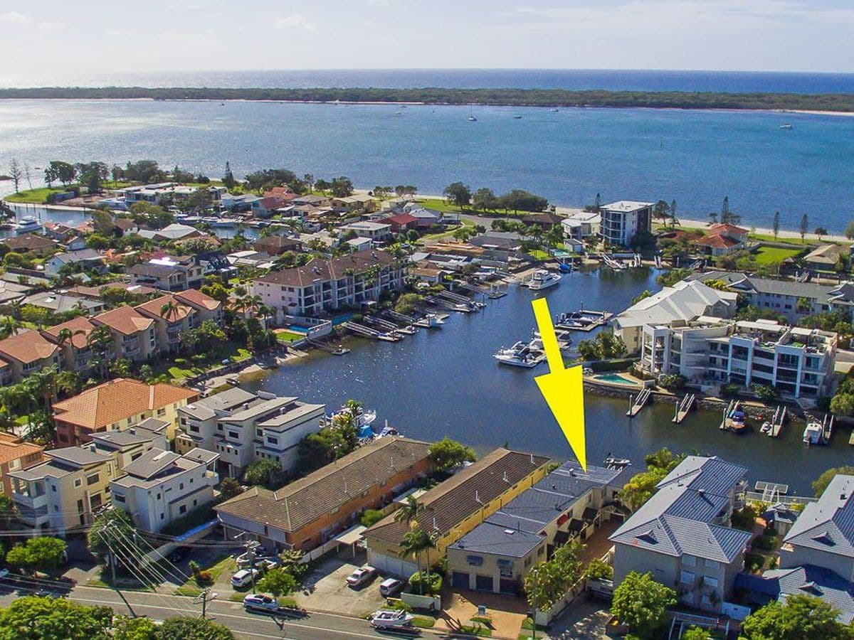 79 Bayview Street, Runaway Bay, Runaway Bay - Thumbnail 2