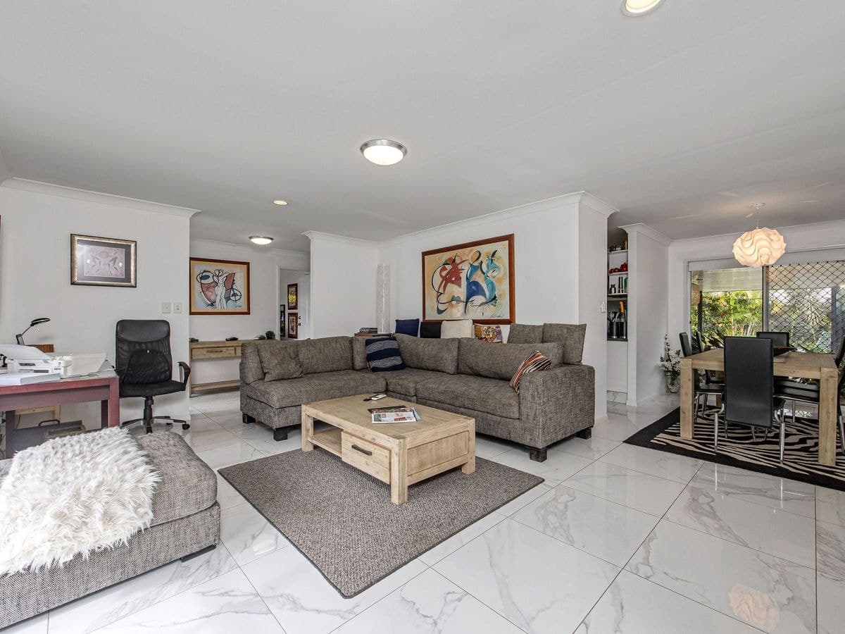 37 Henry Cotton Drive, Parkwood, Parkwood - Thumbnail 4