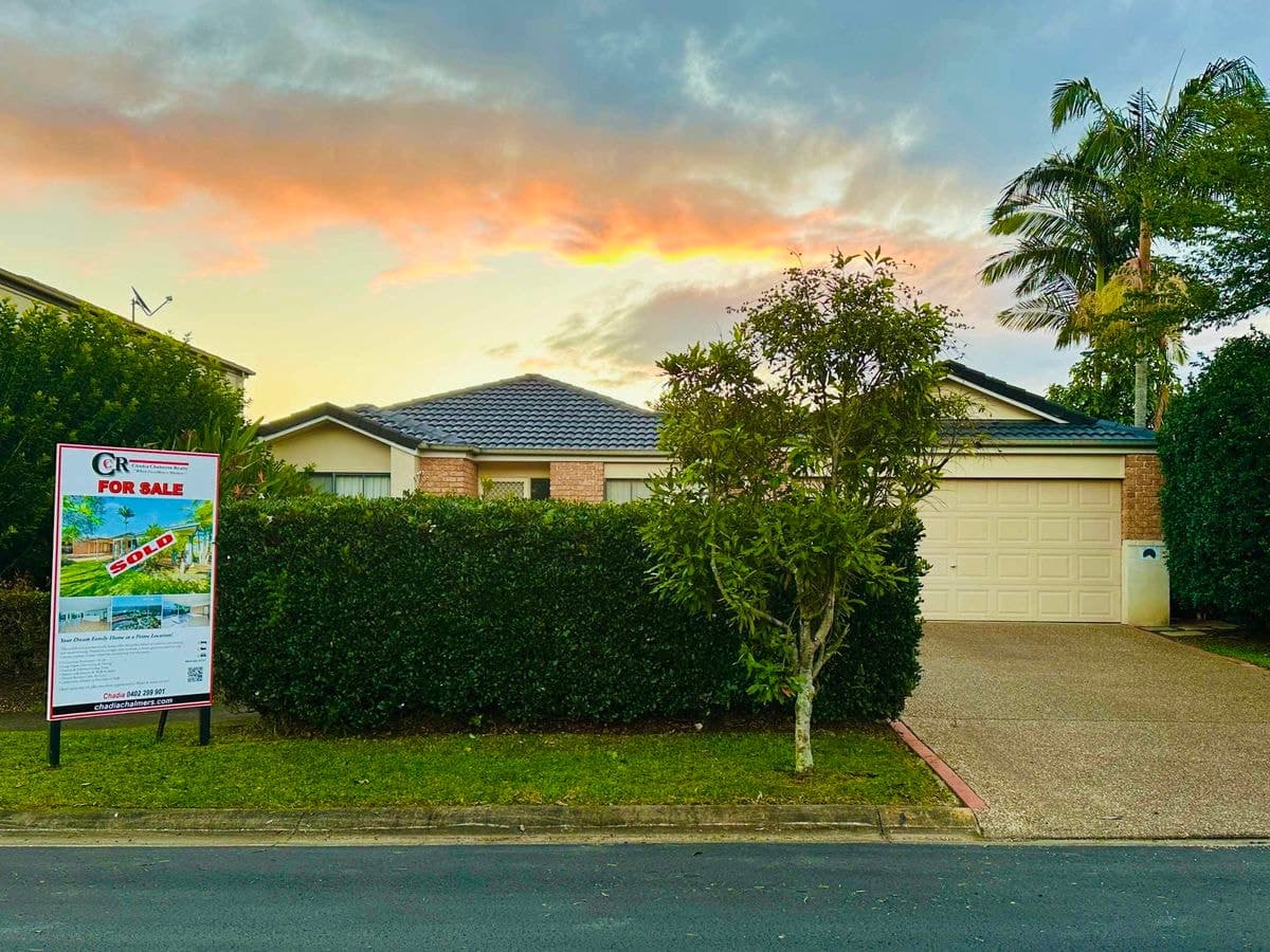 5 Mustique Court, Burleigh Waters, Burleigh Waters - Image 1