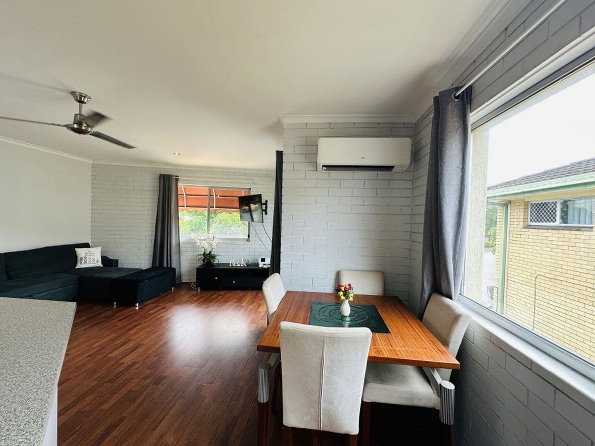1 / 79 BAYVIEW STREET, Runaway Bay, Runaway Bay - Thumbnail 6