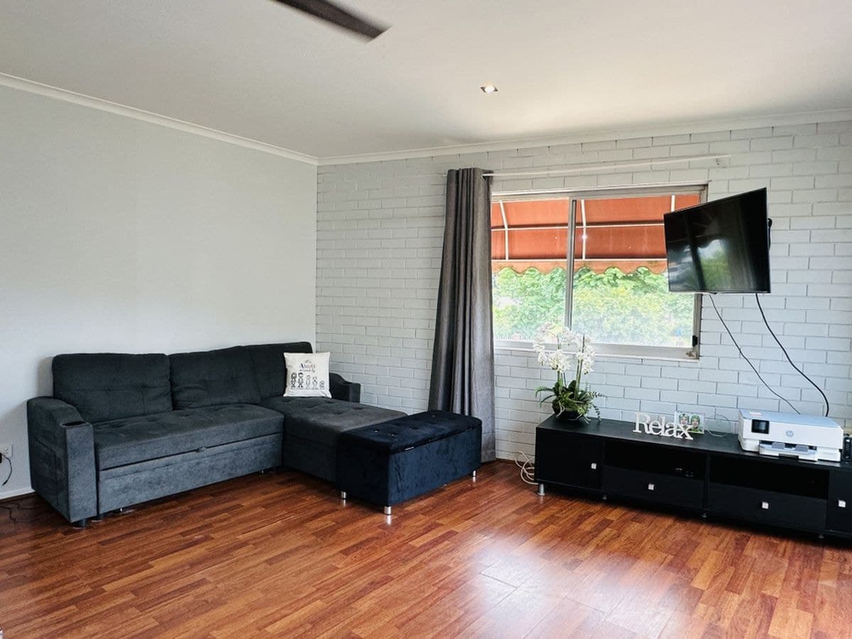 1 / 79 BAYVIEW STREET, Runaway Bay, Runaway Bay - Thumbnail 7
