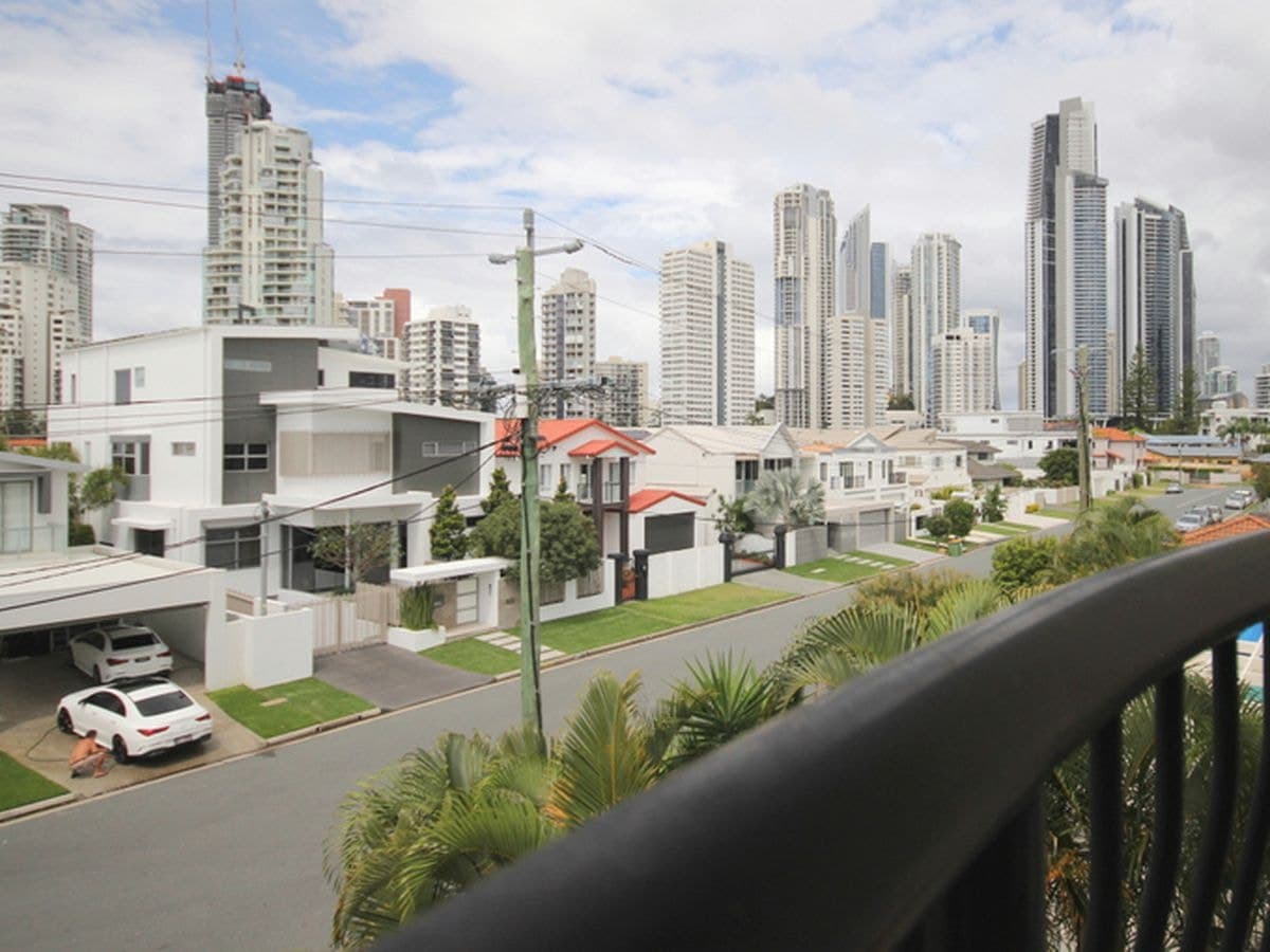 39 / 54 Stanhill Drive, Surfers Paradise, Surfers Paradise - Thumbnail 4