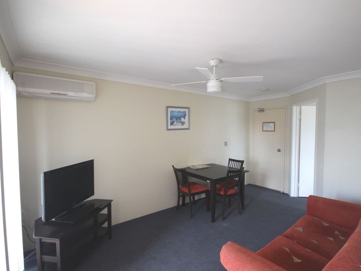 39 / 54 Stanhill Drive, Surfers Paradise, Surfers Paradise - Thumbnail 6