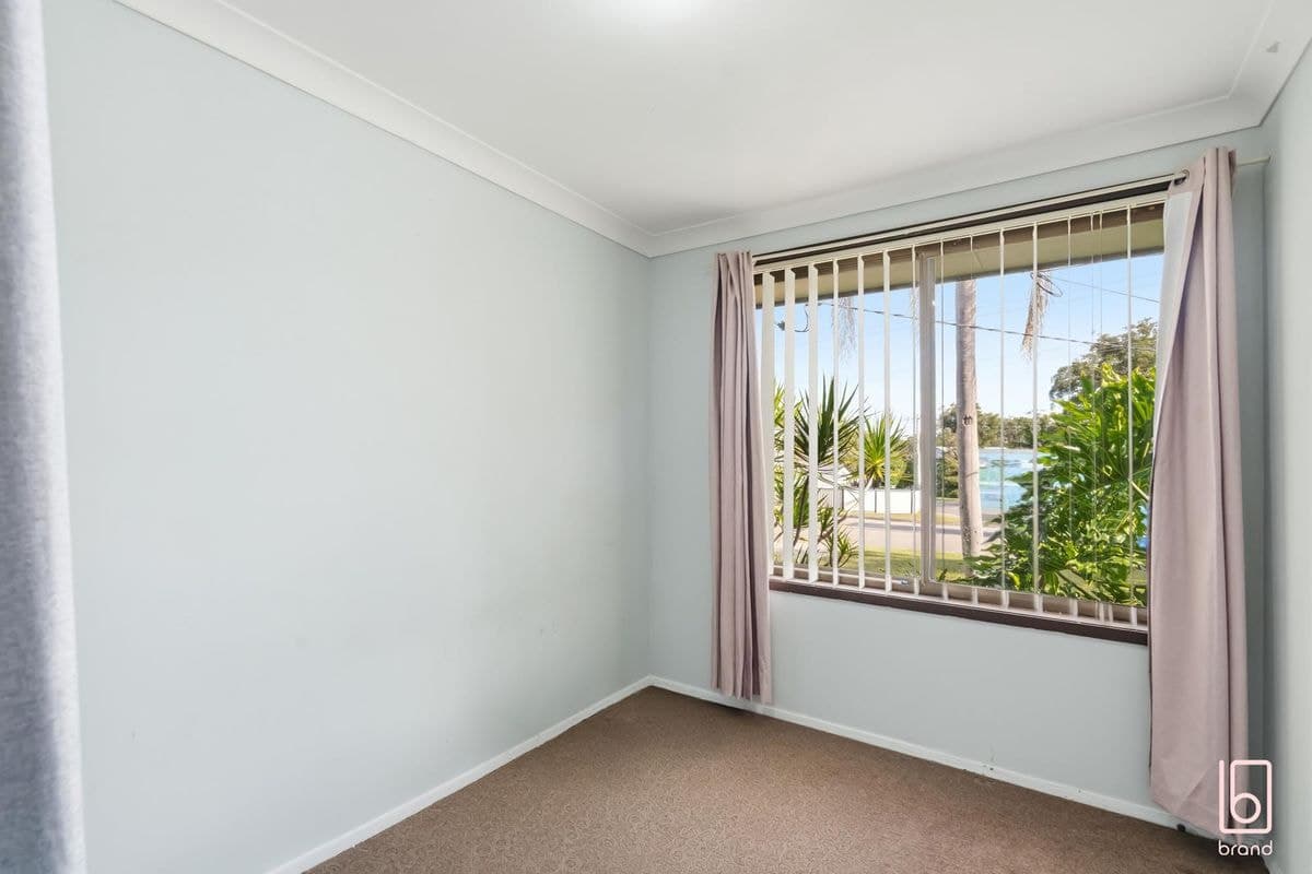 27 McKellar Boulevard, Blue Haven, Blue Haven - Thumbnail 7