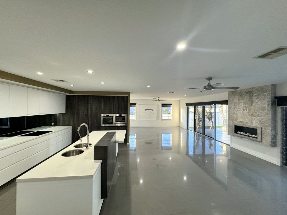 6 Buckingham Road, Maudsland, Maudsland - Thumbnail 2