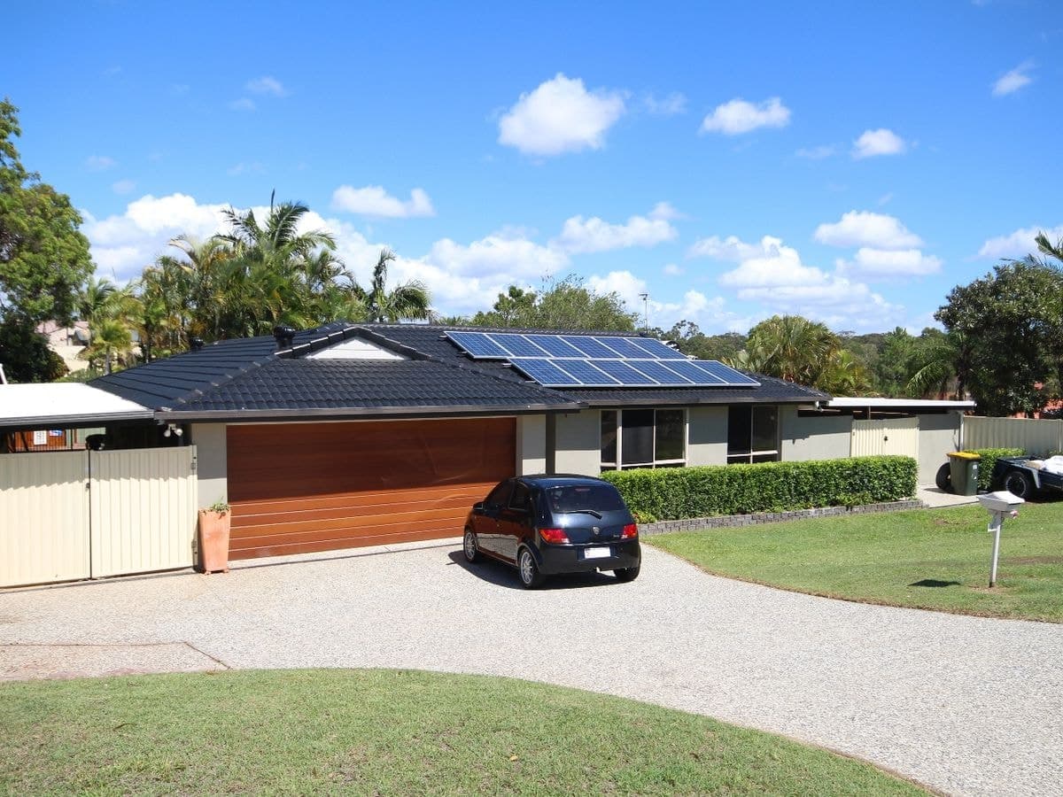 5 Ashburton Close, Arundel, Arundel - Thumbnail 3